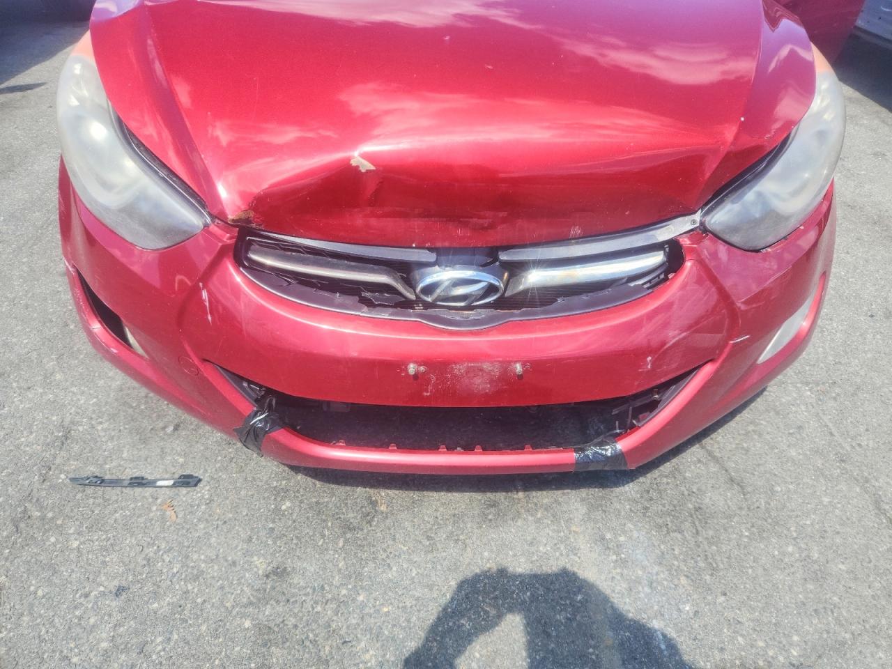 2012 Hyundai Elantra Limited Burgundy vin: KMHDH4AE2CU186192