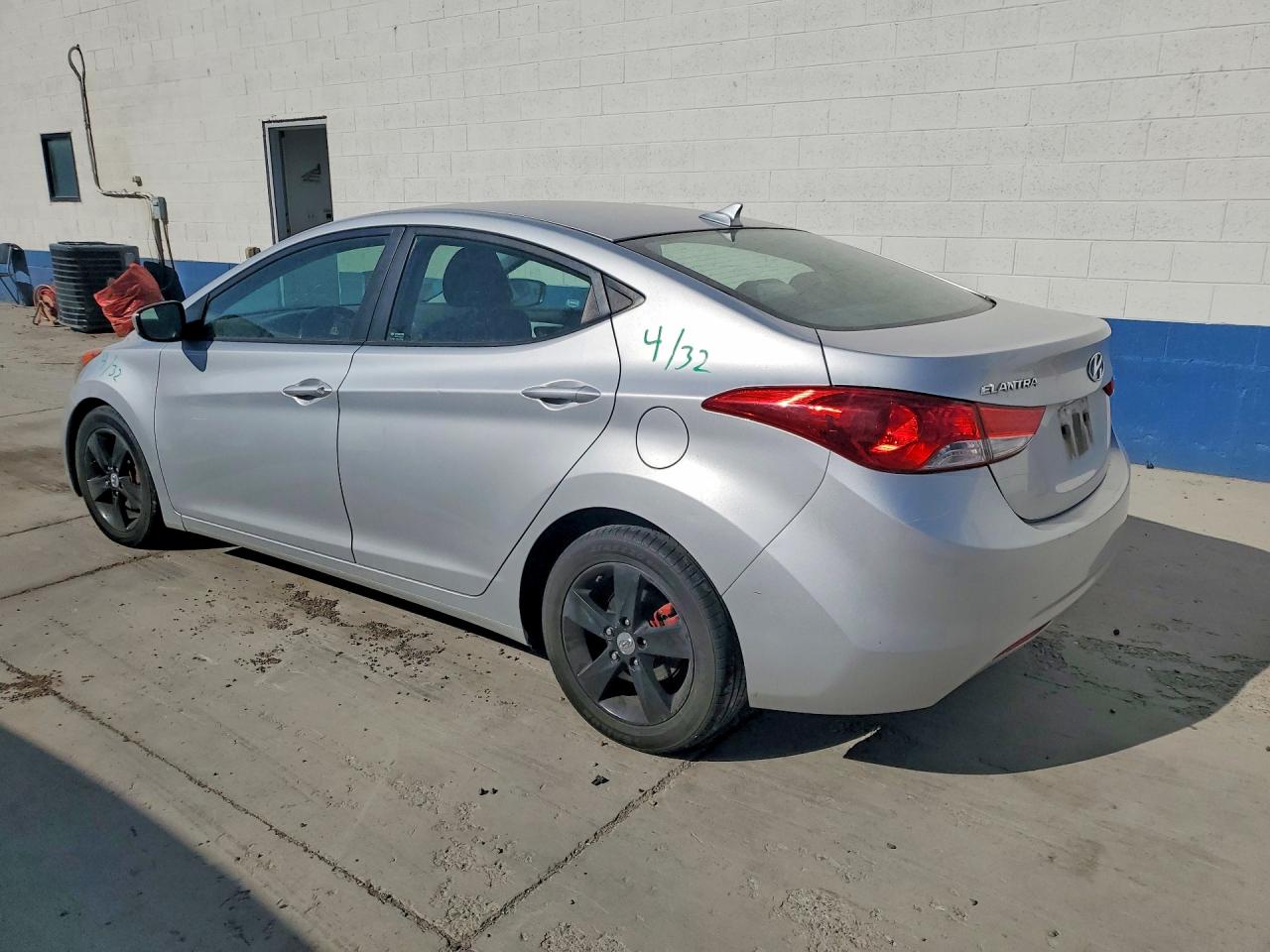 2012 Hyundai Elantra Gls Silver vin: KMHDH4AE2CU228702