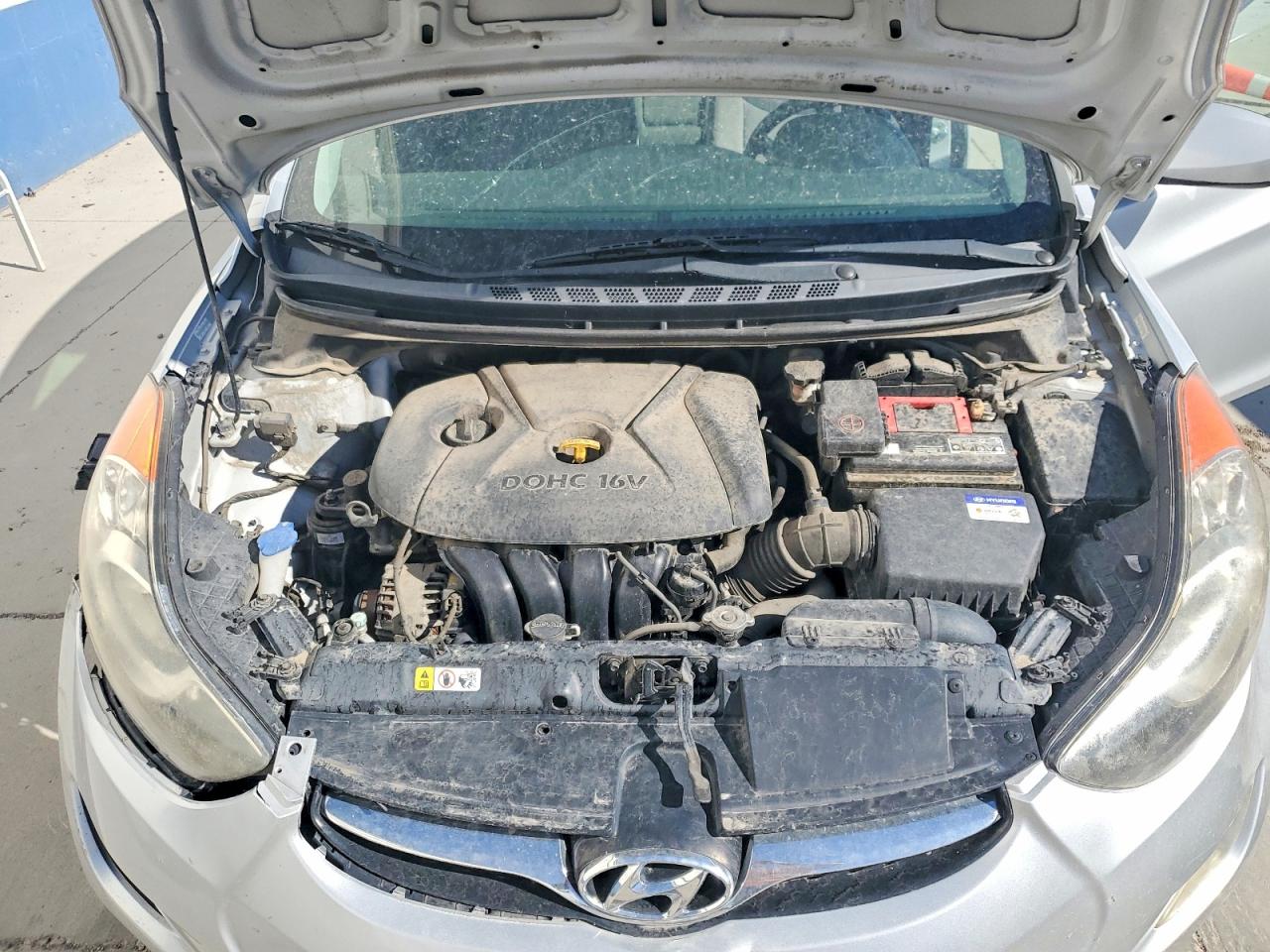 2012 Hyundai Elantra Gls Silver vin: KMHDH4AE2CU228702