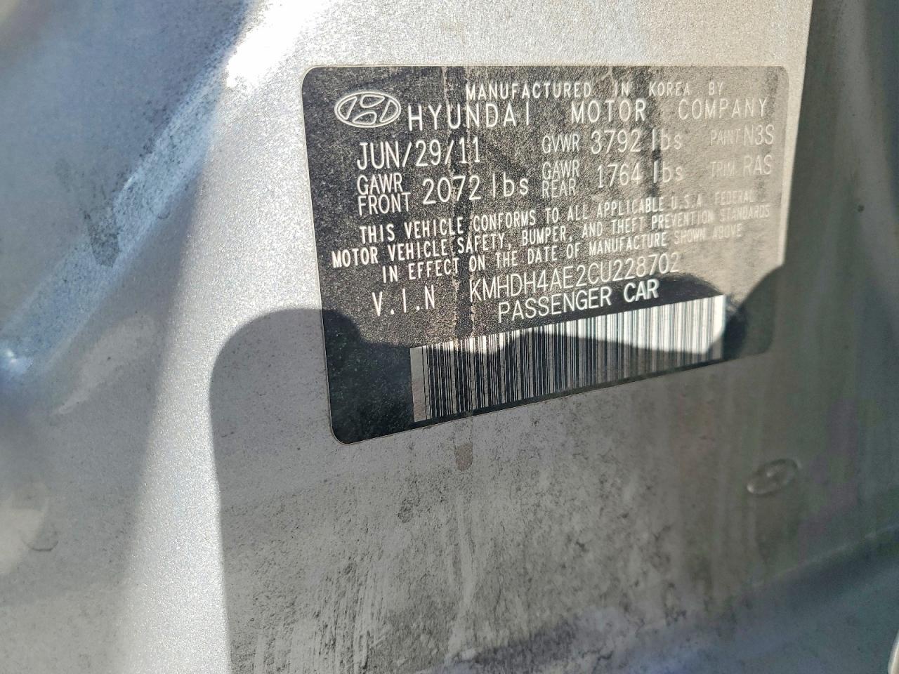 2012 Hyundai Elantra Gls Silver vin: KMHDH4AE2CU228702