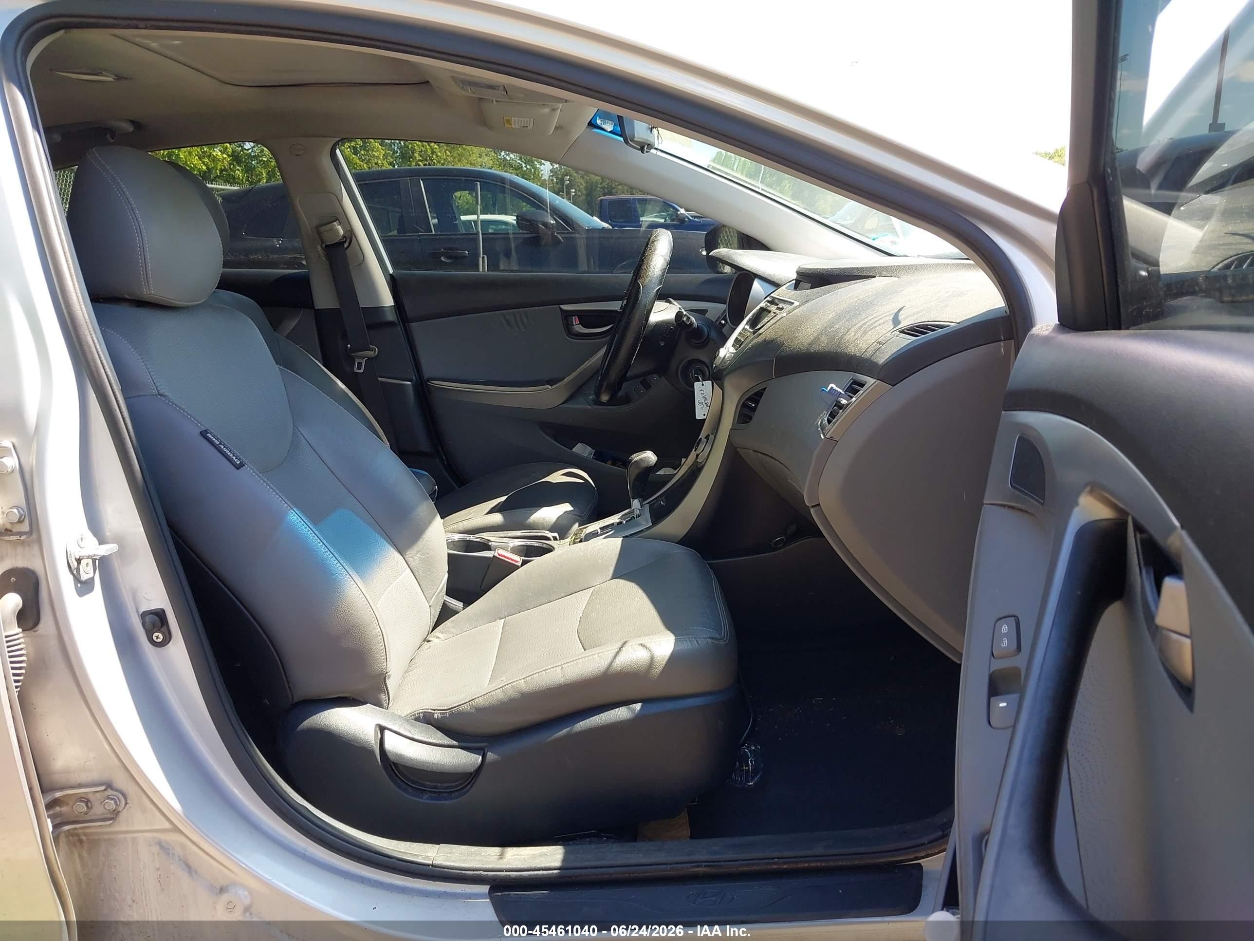 2012 Hyundai Elantra Limited (ulsan Plant) Silver vin: KMHDH4AE2CU240946