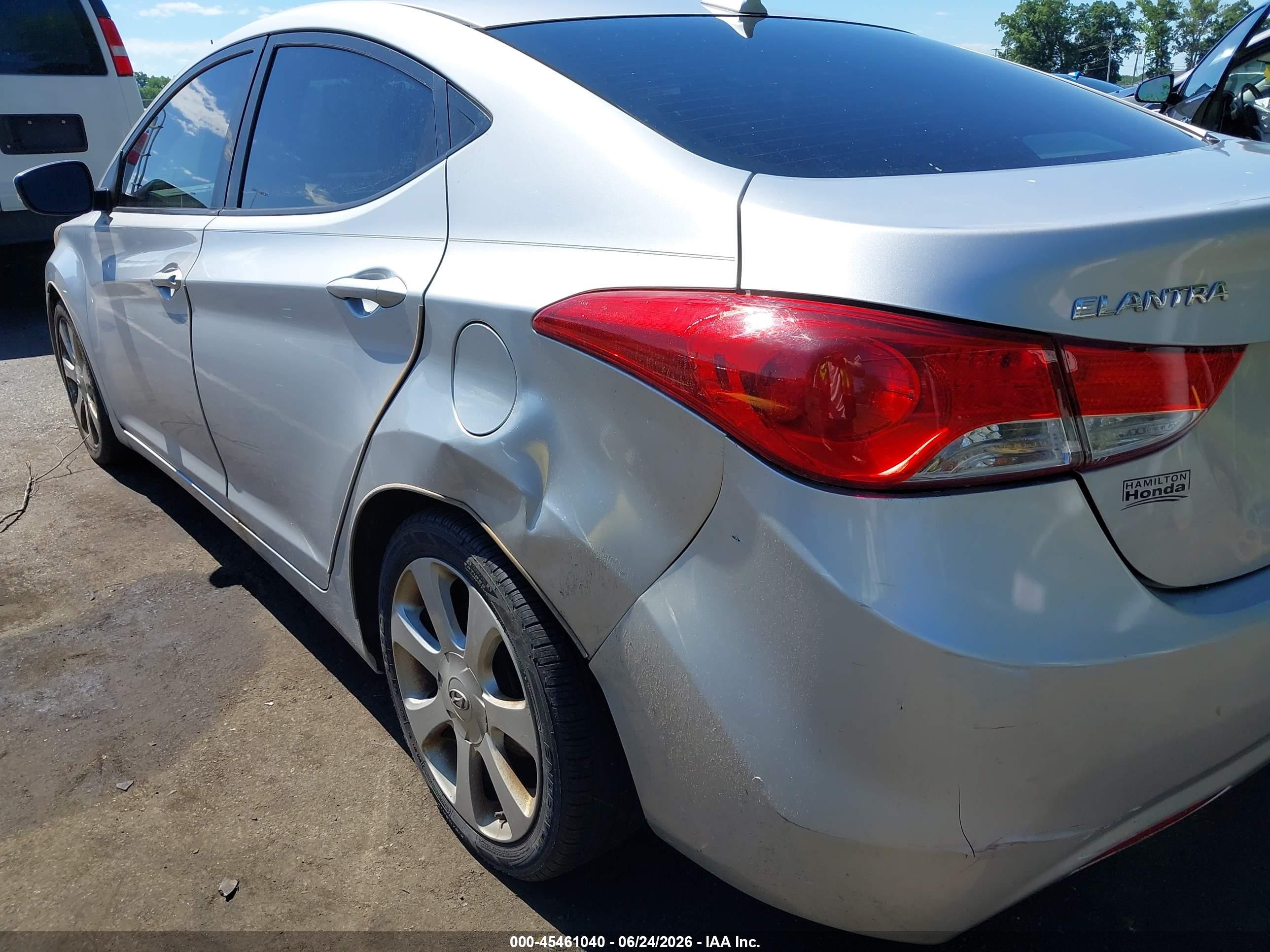 2012 Hyundai Elantra Limited (ulsan Plant) Silver vin: KMHDH4AE2CU240946