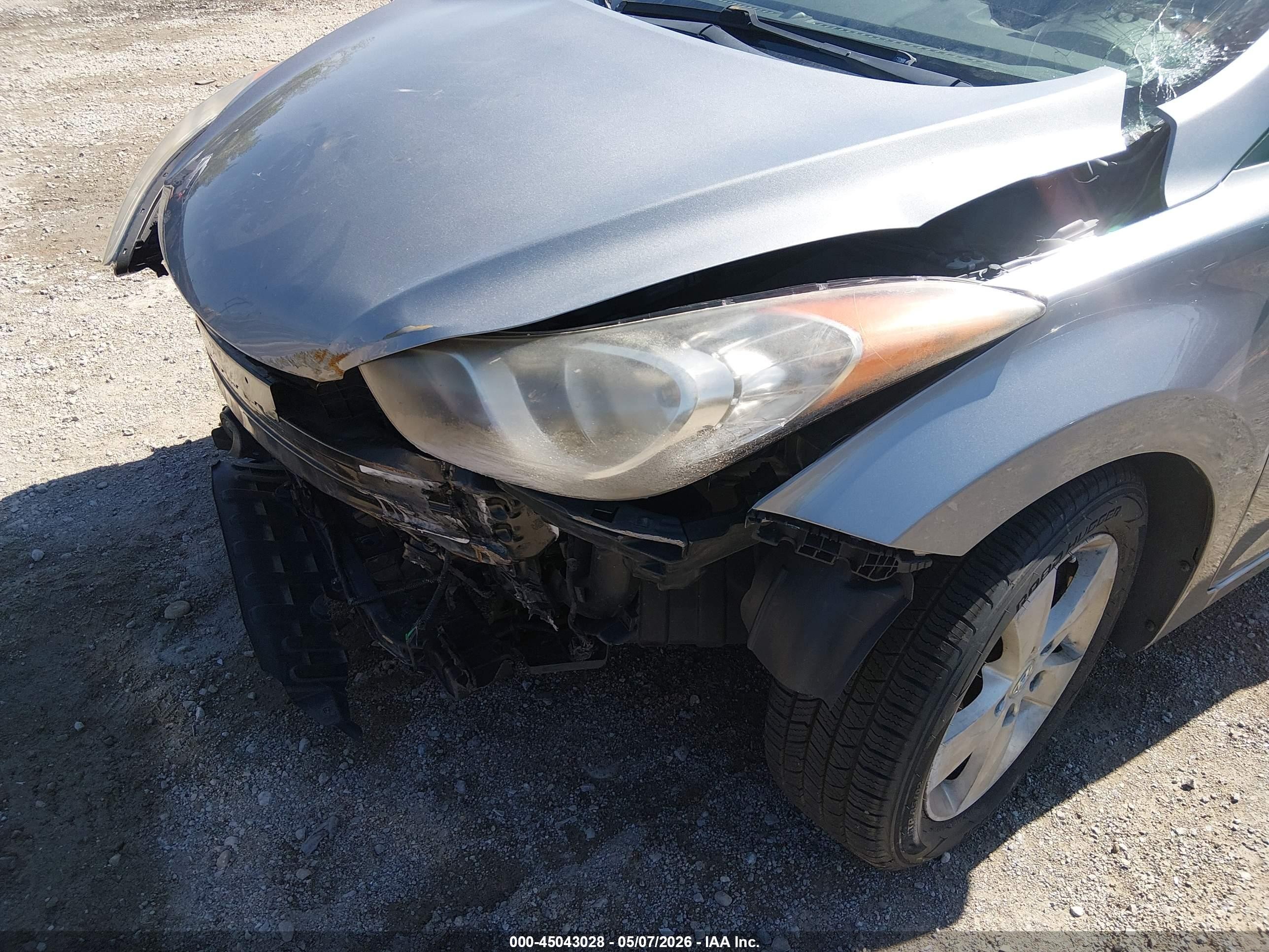 2012 Hyundai Elantra Gls (ulsan Plant) Silver vin: KMHDH4AE2CU267242