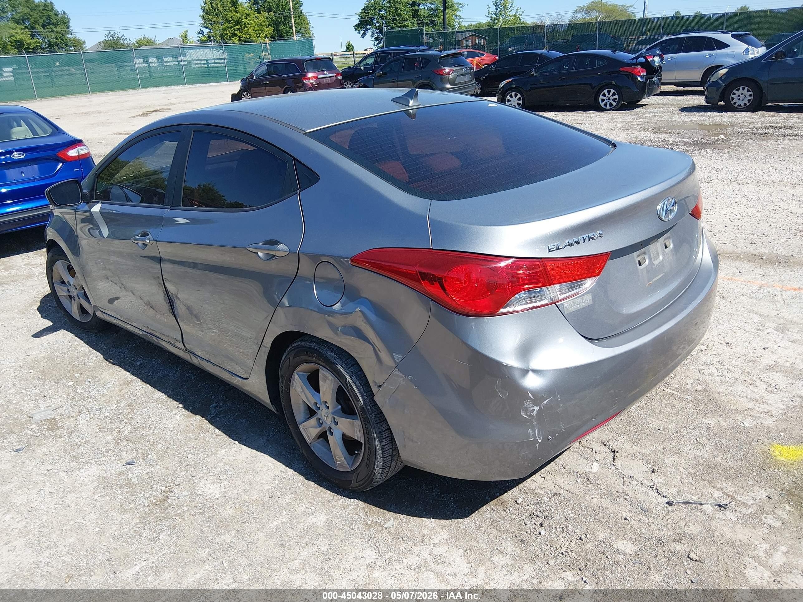 2012 Hyundai Elantra Gls (ulsan Plant) Silver vin: KMHDH4AE2CU267242