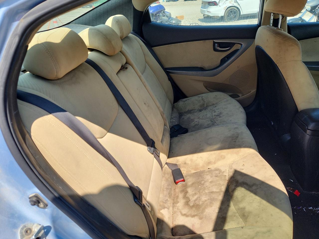 2012 Hyundai Elantra Blue vin: KMHDH4AE2CU304502