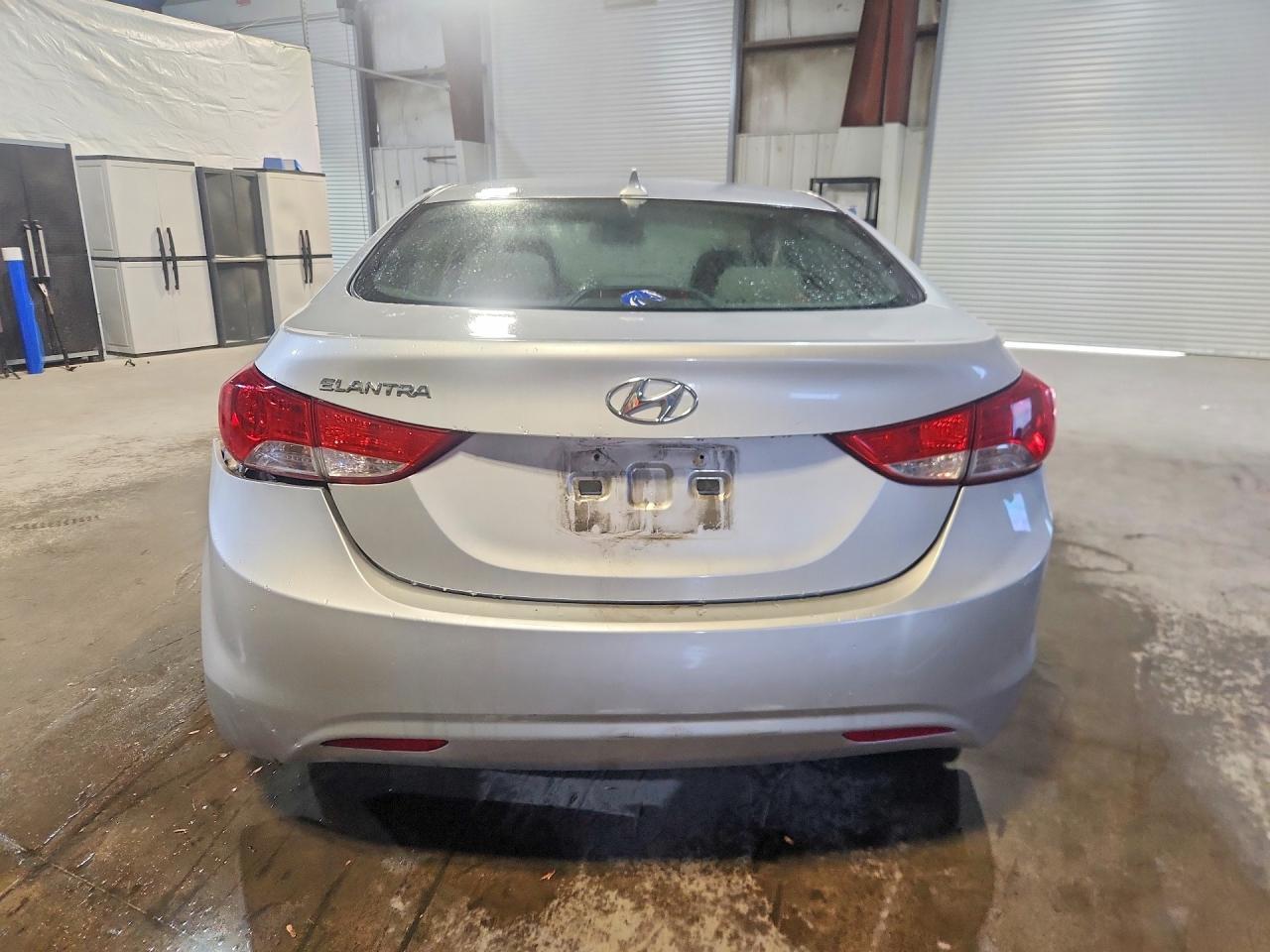 2012 Hyundai Elantra Gls Silver vin: KMHDH4AE2CU313801