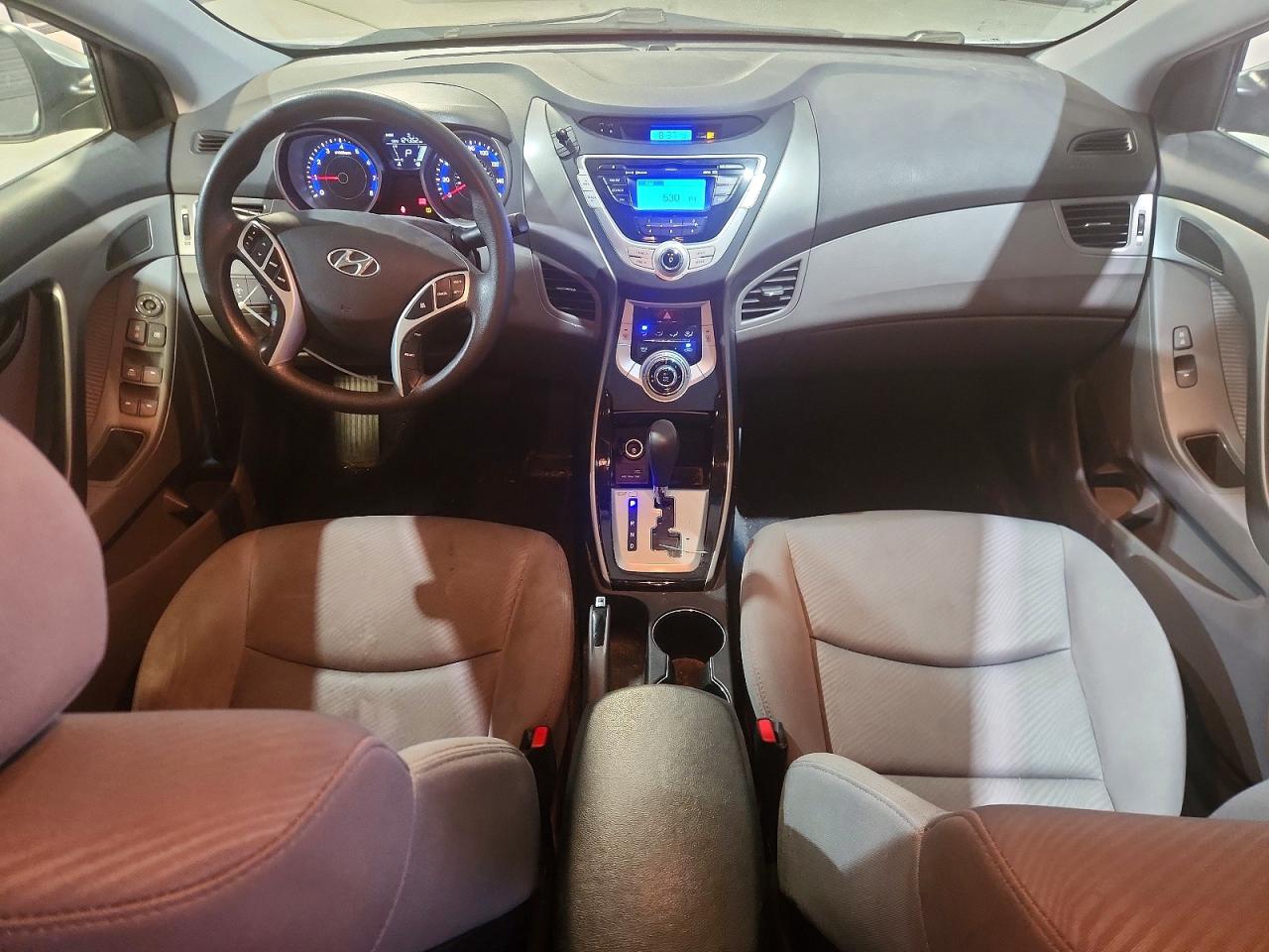 2012 Hyundai Elantra Gls Silver vin: KMHDH4AE2CU313801