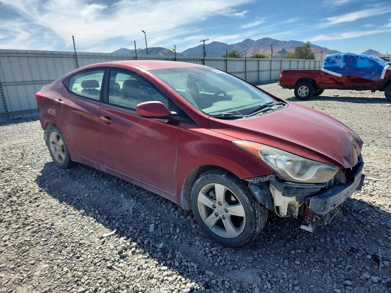 2012 Hyundai Elantra Gls Burgundy vin: KMHDH4AE2CU323504