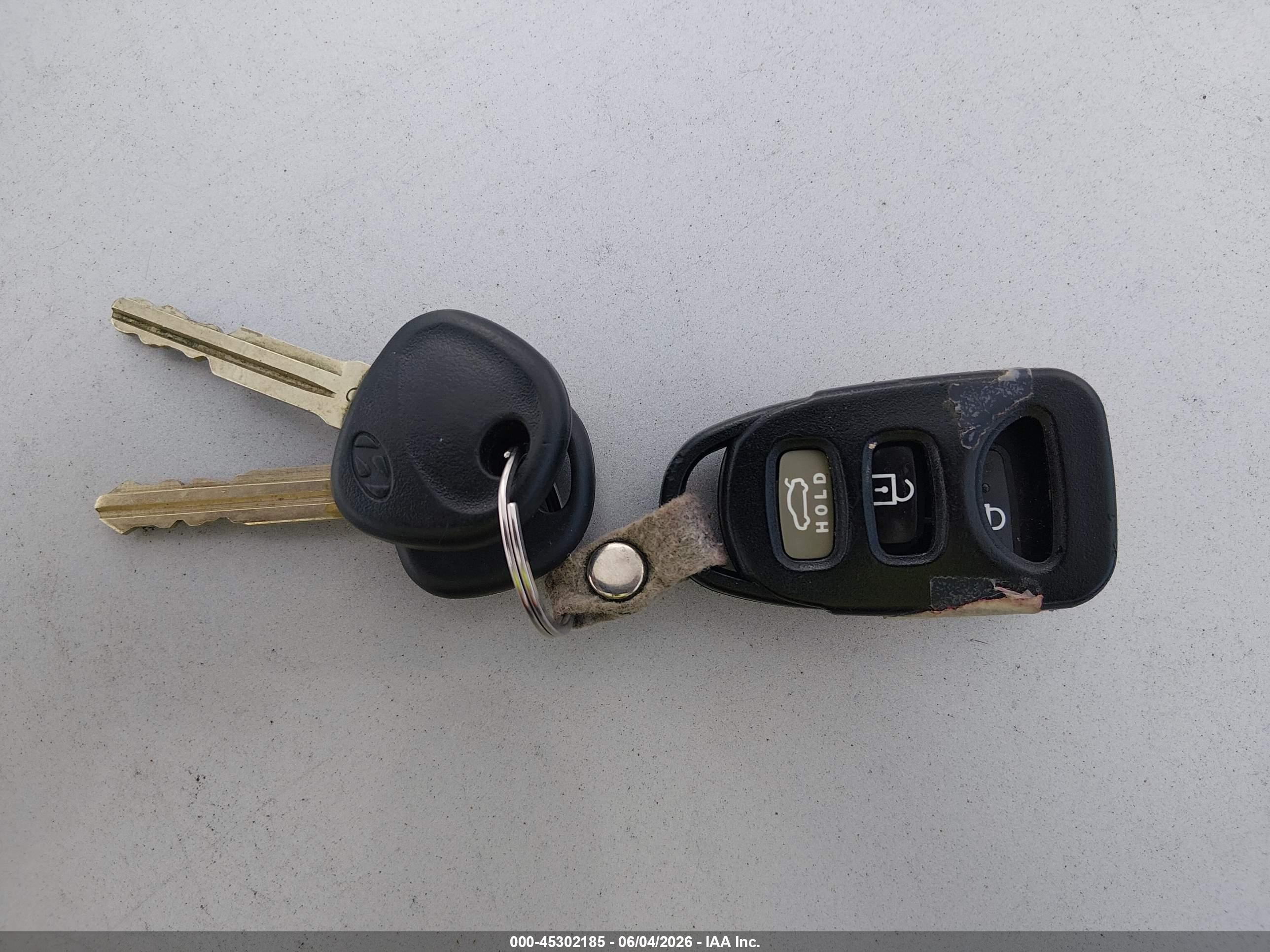 2012 Hyundai Elantra Gls (ulsan Plant) Silver vin: KMHDH4AE2CU331330