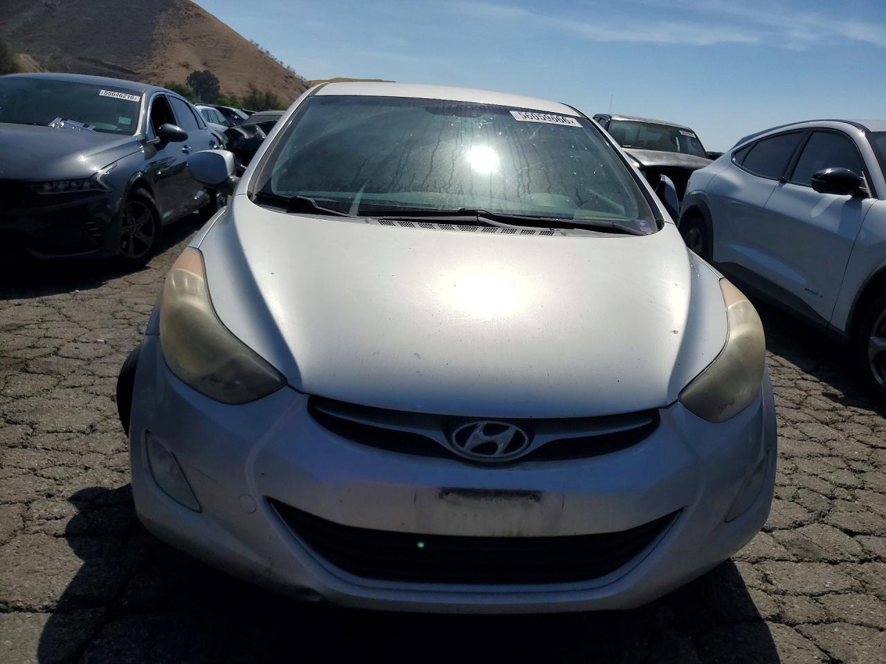 2012 Hyundai Elantra Gls Silver vin: KMHDH4AE2CU341274
