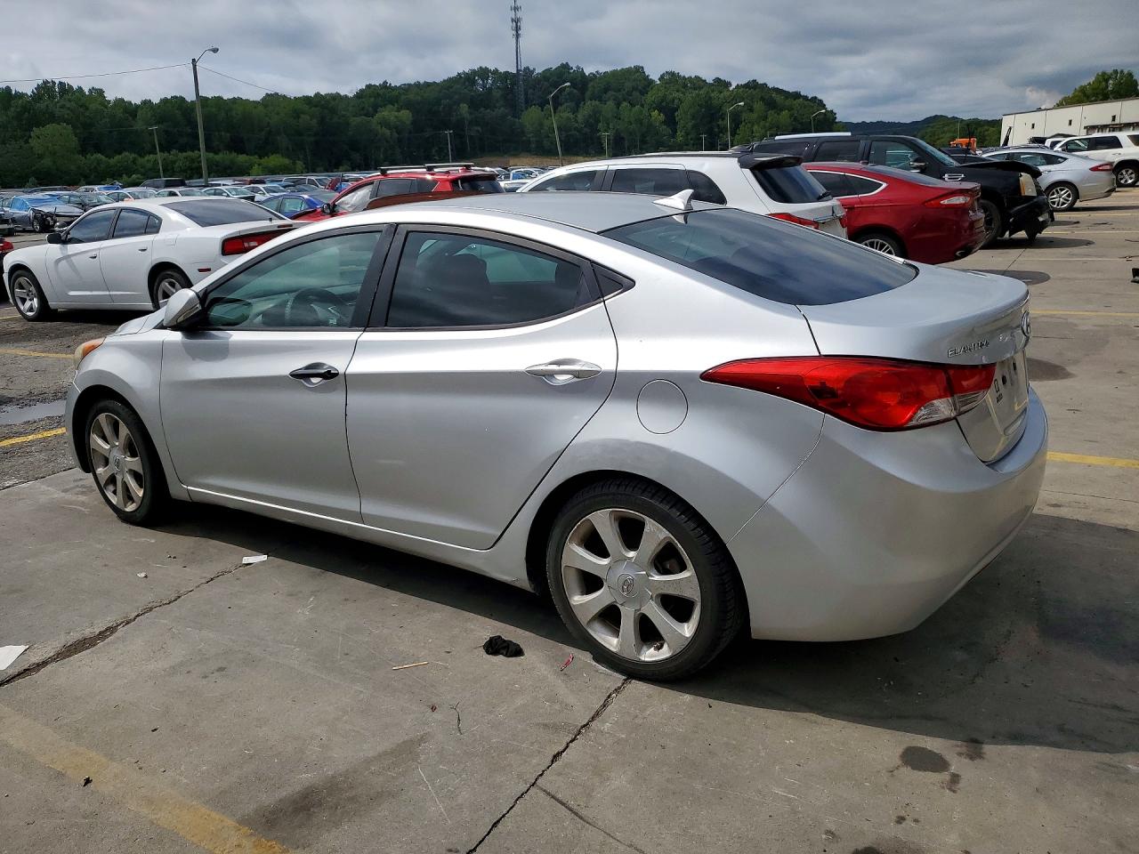 2012 Hyundai Elantra Limited Silver vin: KMHDH4AE2CU352355
