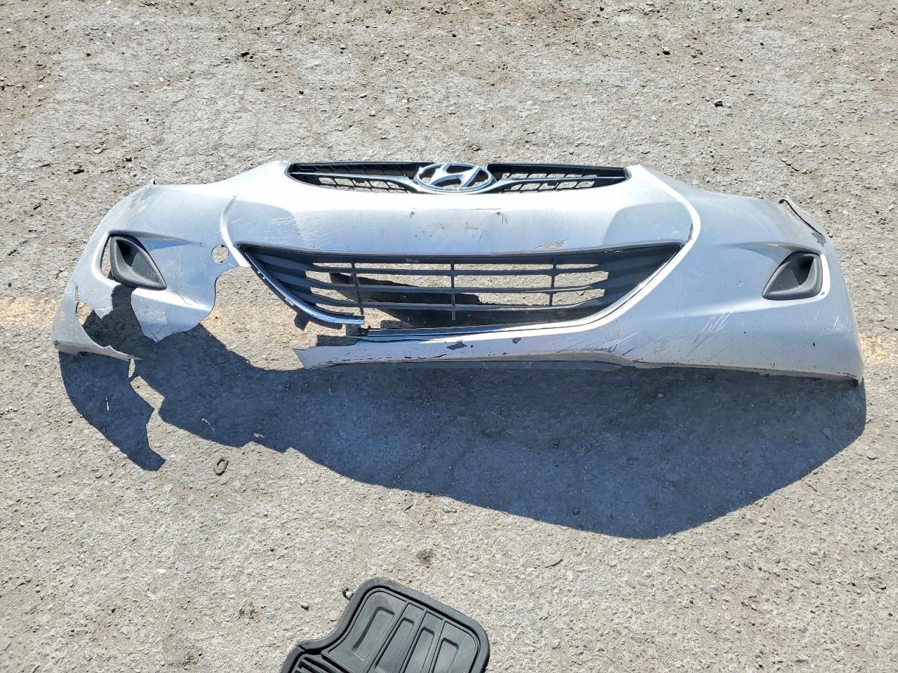 2012 Hyundai Elantra Gls Silver vin: KMHDH4AE2CU367681