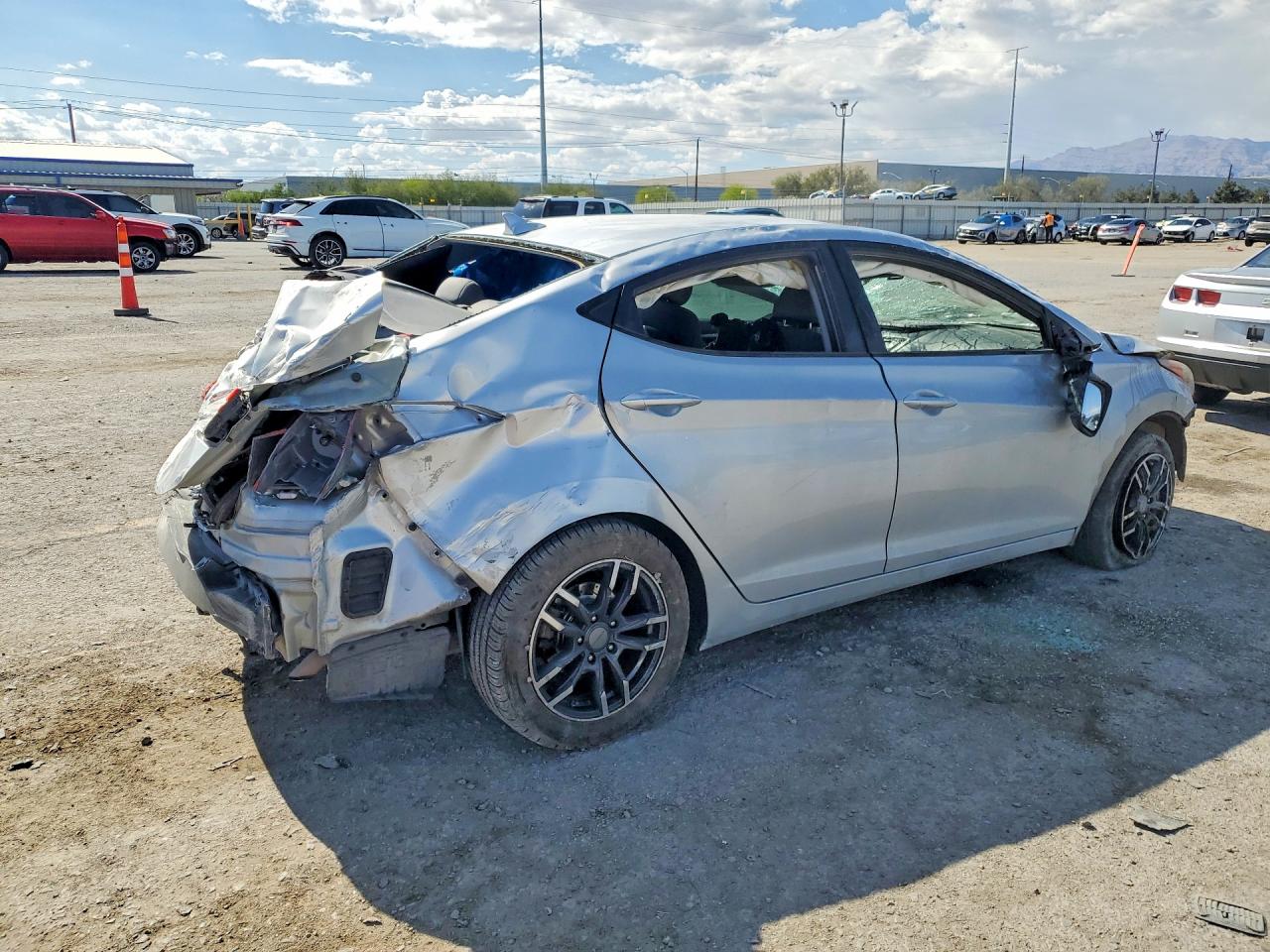 2012 Hyundai Elantra Gls Silver vin: KMHDH4AE2CU367681