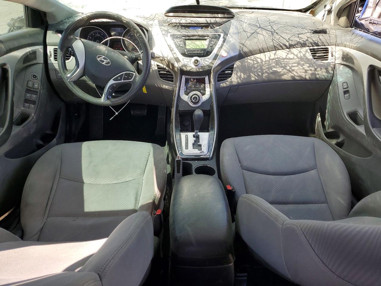 2012 Hyundai Elantra Gls Silver vin: KMHDH4AE2CU367681