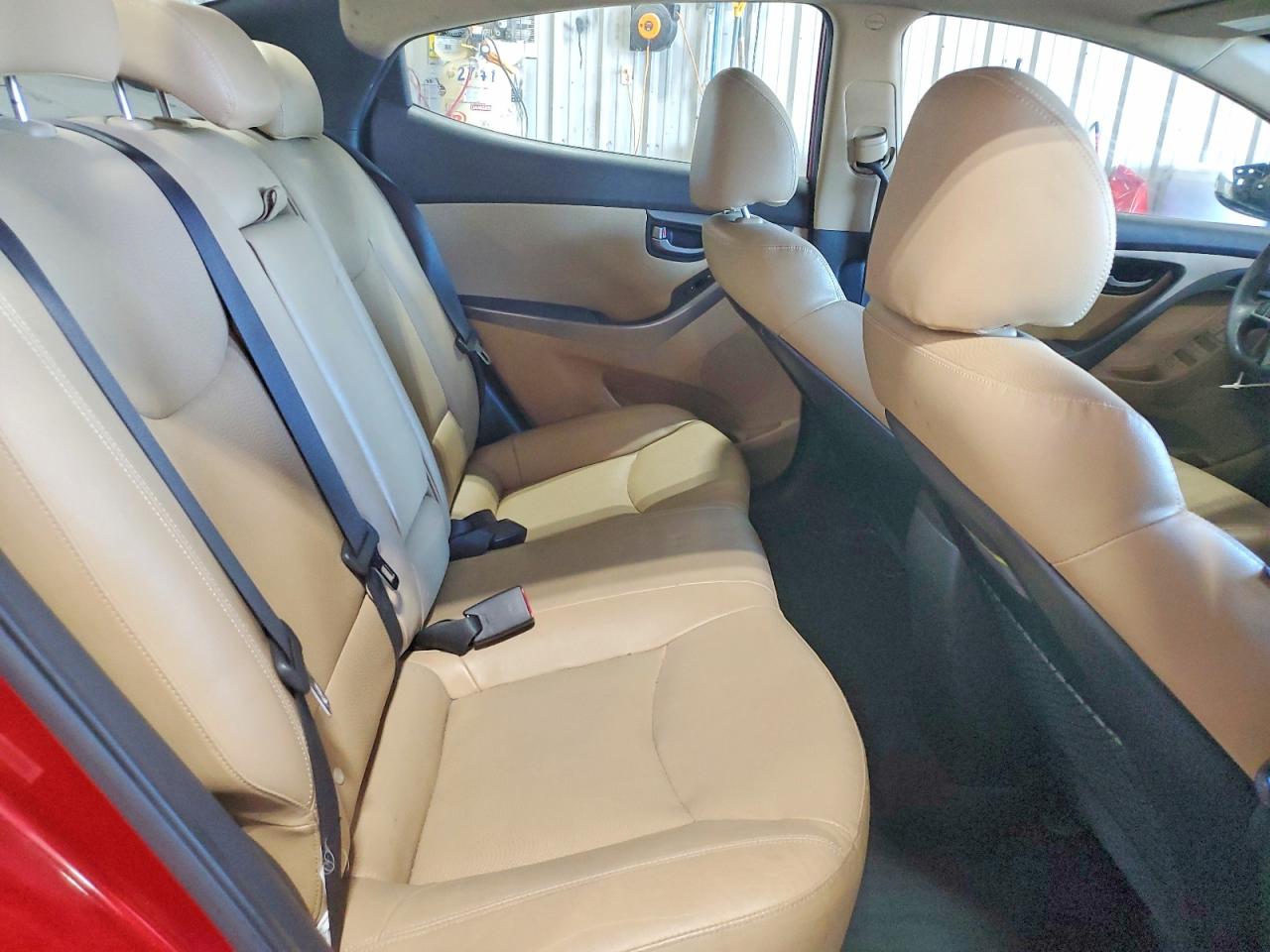 2012 Hyundai Elantra Limited Red vin: KMHDH4AE2CU391480