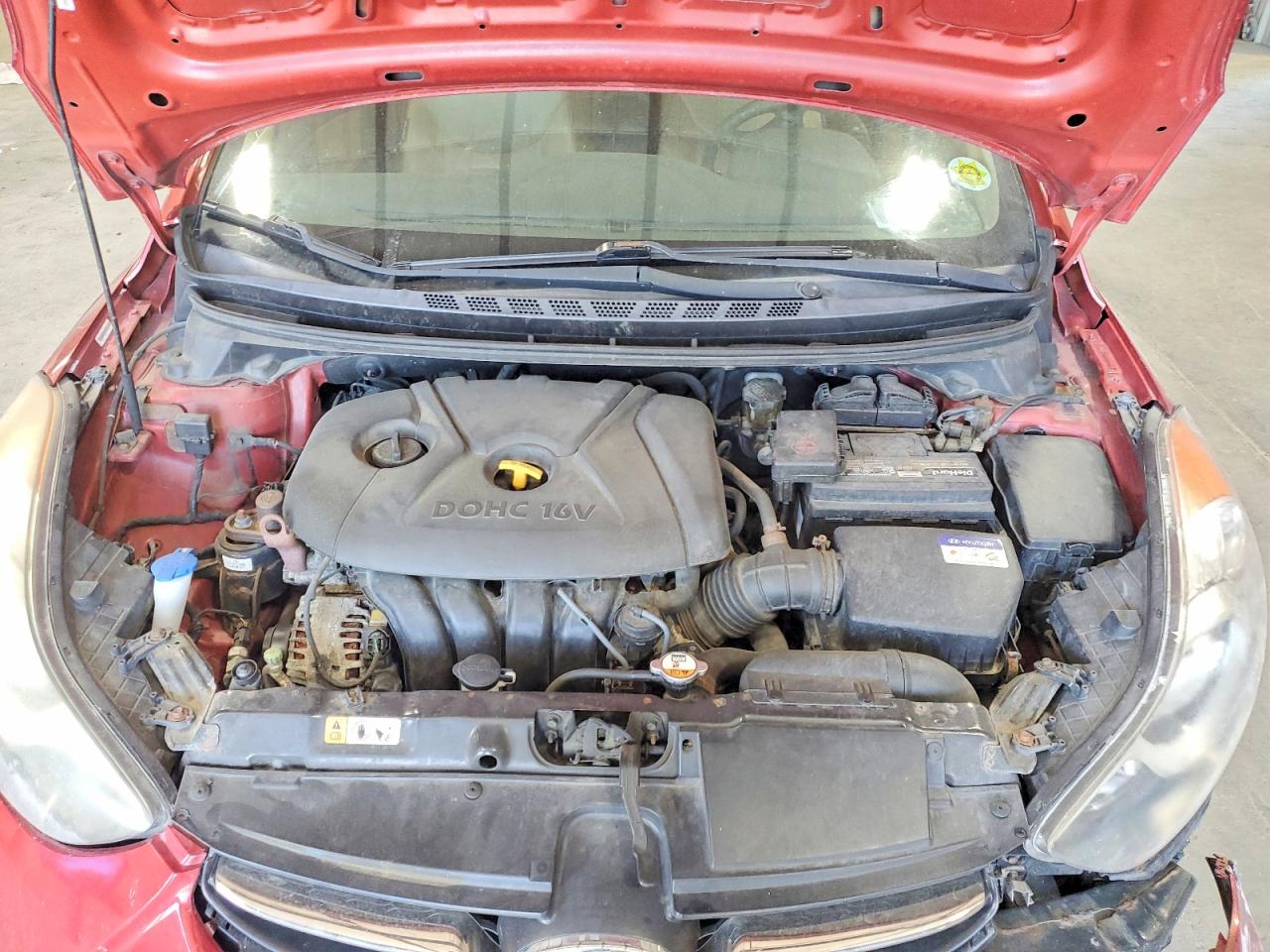 2012 Hyundai Elantra Limited Red vin: KMHDH4AE2CU391480