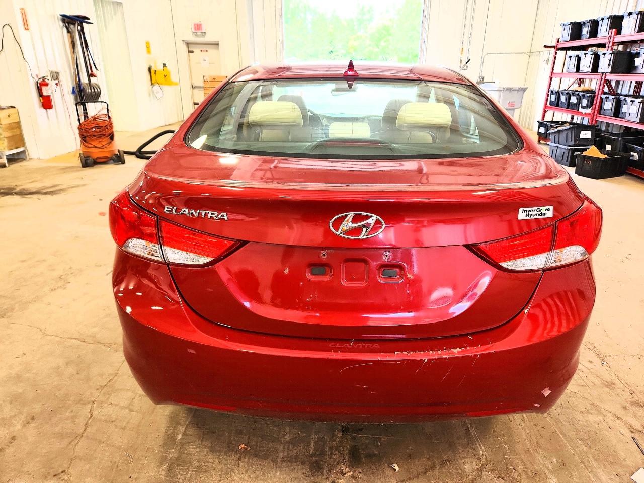2012 Hyundai Elantra Gls Red vin: KMHDH4AE2CU420282