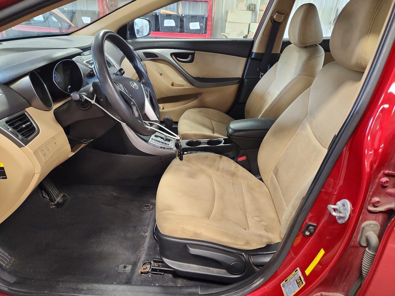 2012 Hyundai Elantra Gls Red vin: KMHDH4AE2CU420282