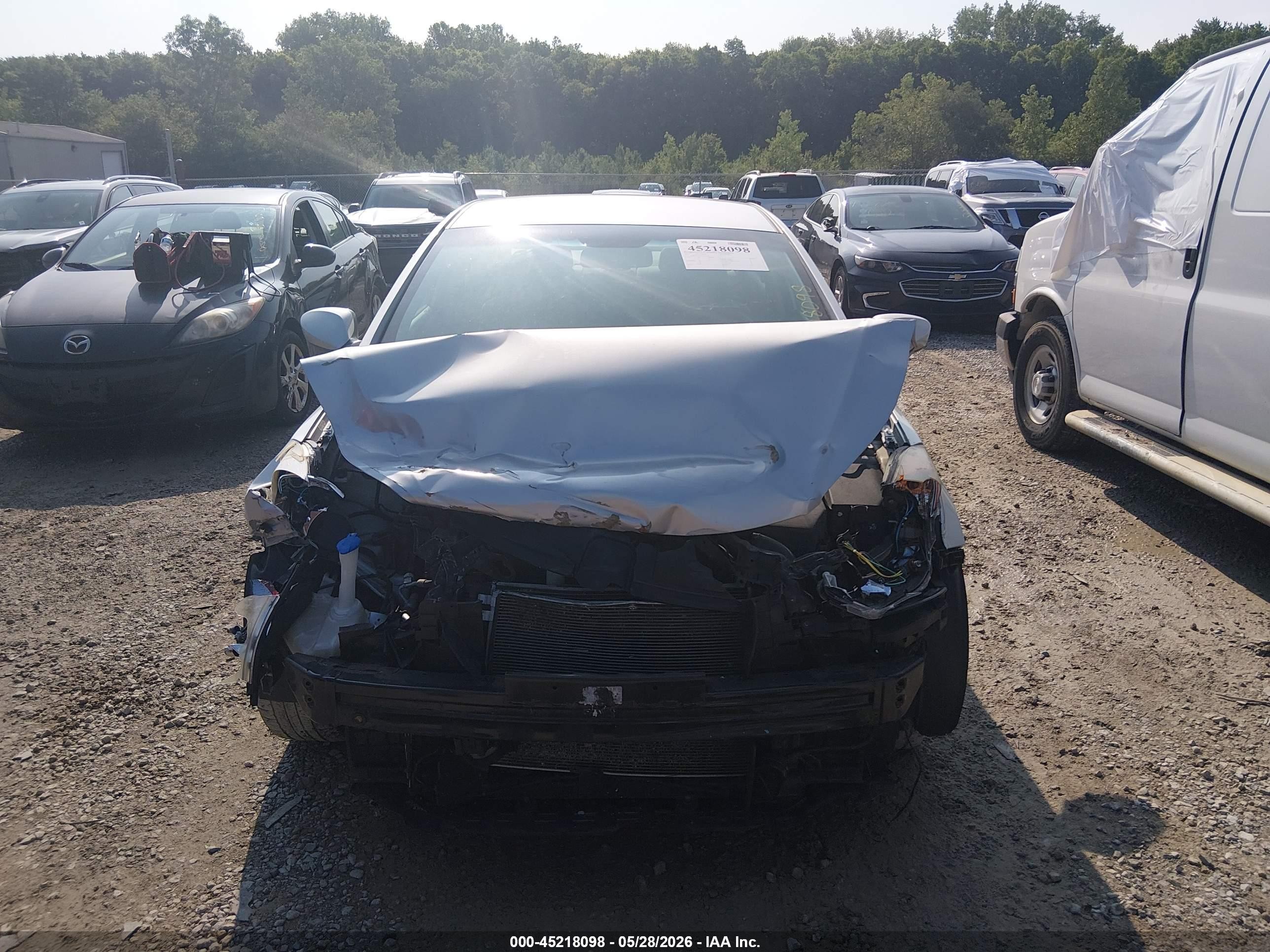 2012 Hyundai Elantra Gls (ulsan Plant) Silver vin: KMHDH4AE2CU441388