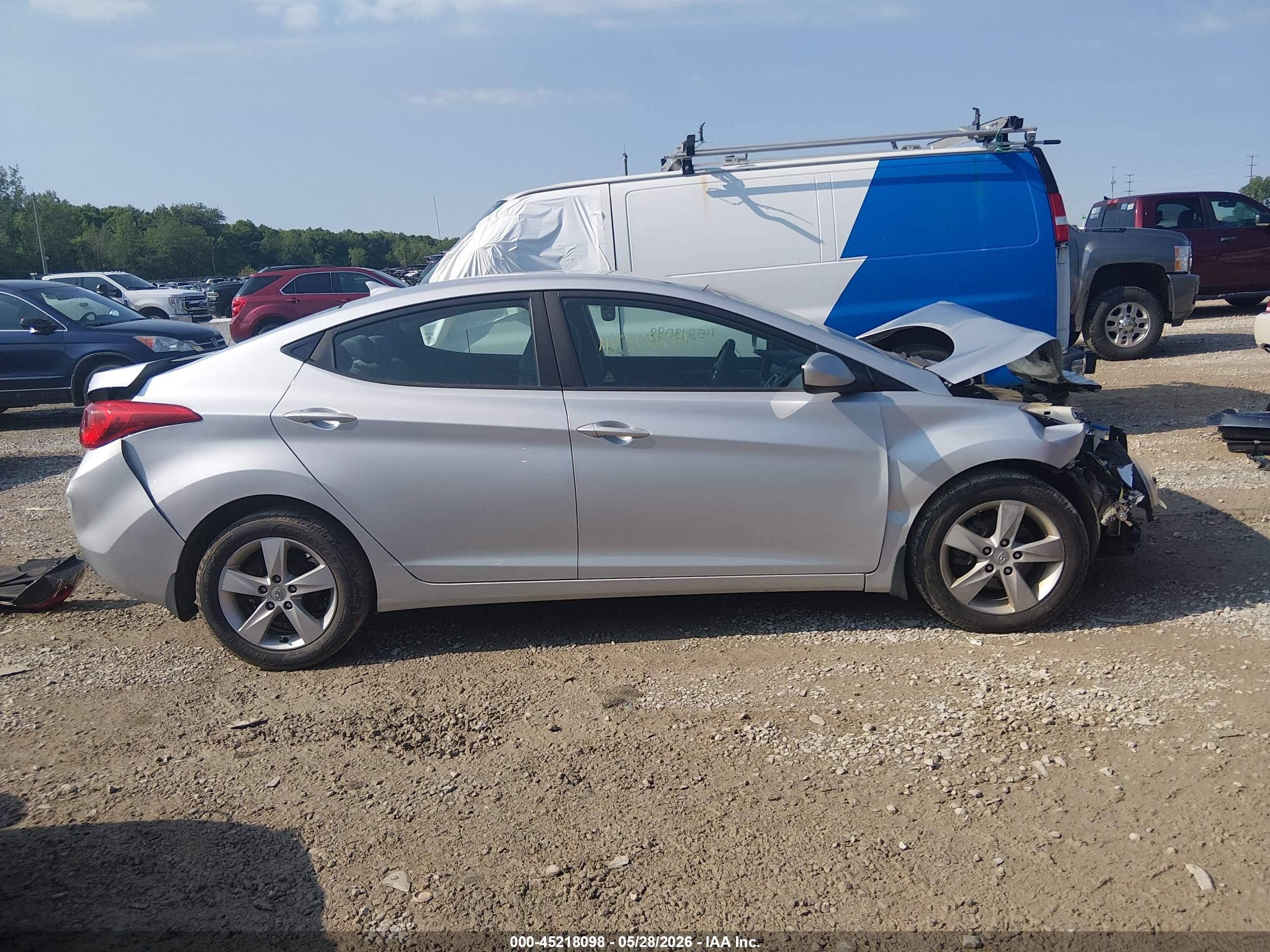 2012 Hyundai Elantra Gls (ulsan Plant) Silver vin: KMHDH4AE2CU441388