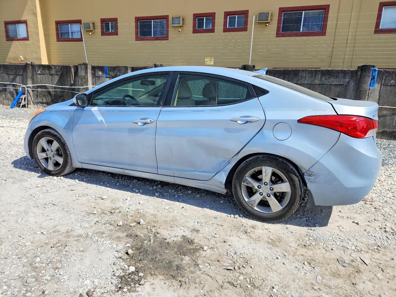 2012 Hyundai Elantra Gls Blue vin: KMHDH4AE2CU469496