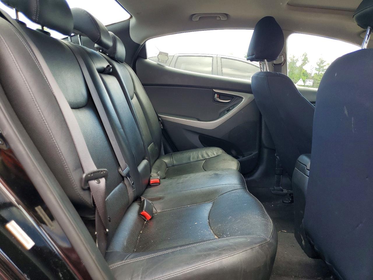 2013 Hyundai Elantra Black vin: KMHDH4AE2DU003049