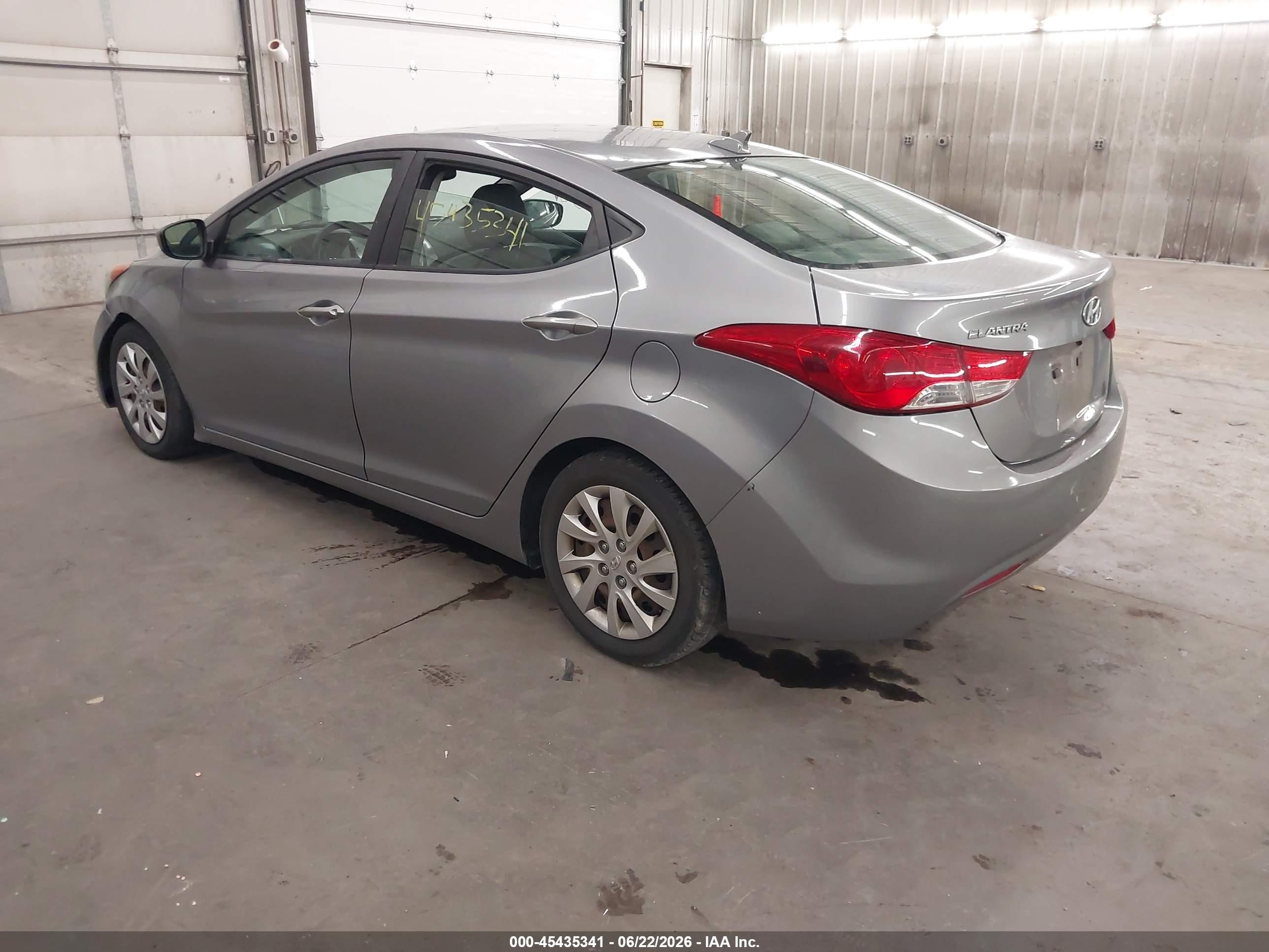 2013 Hyundai Elantra Gls Gray vin: KMHDH4AE2DU500814