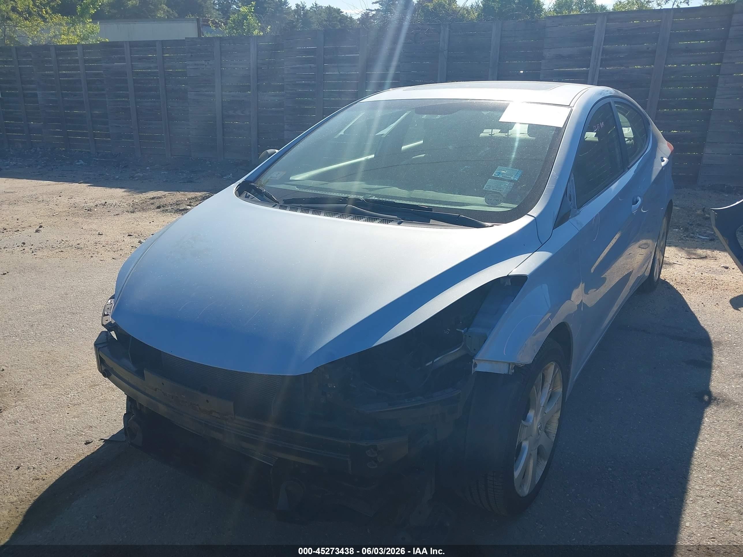 2013 Hyundai Elantra Limited Blue vin: KMHDH4AE2DU522814