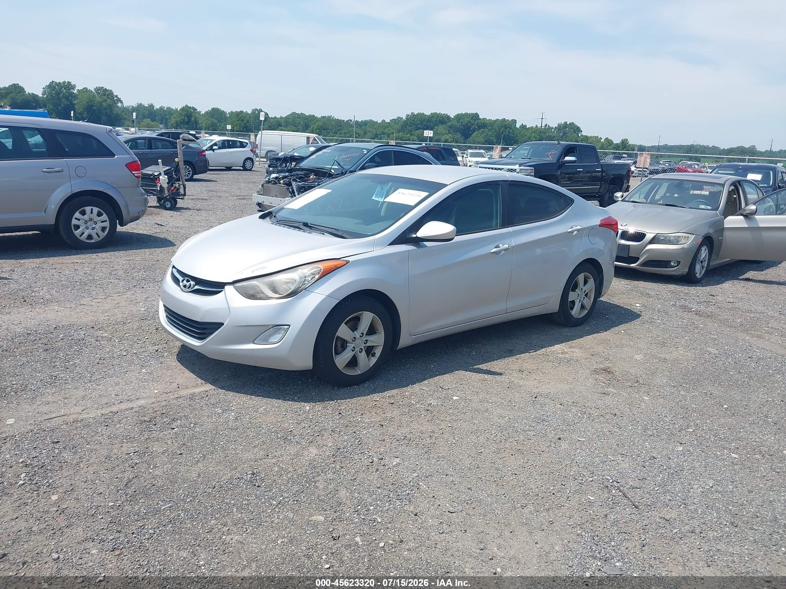 2013 Hyundai Elantra Gls Silver vin: KMHDH4AE2DU551620