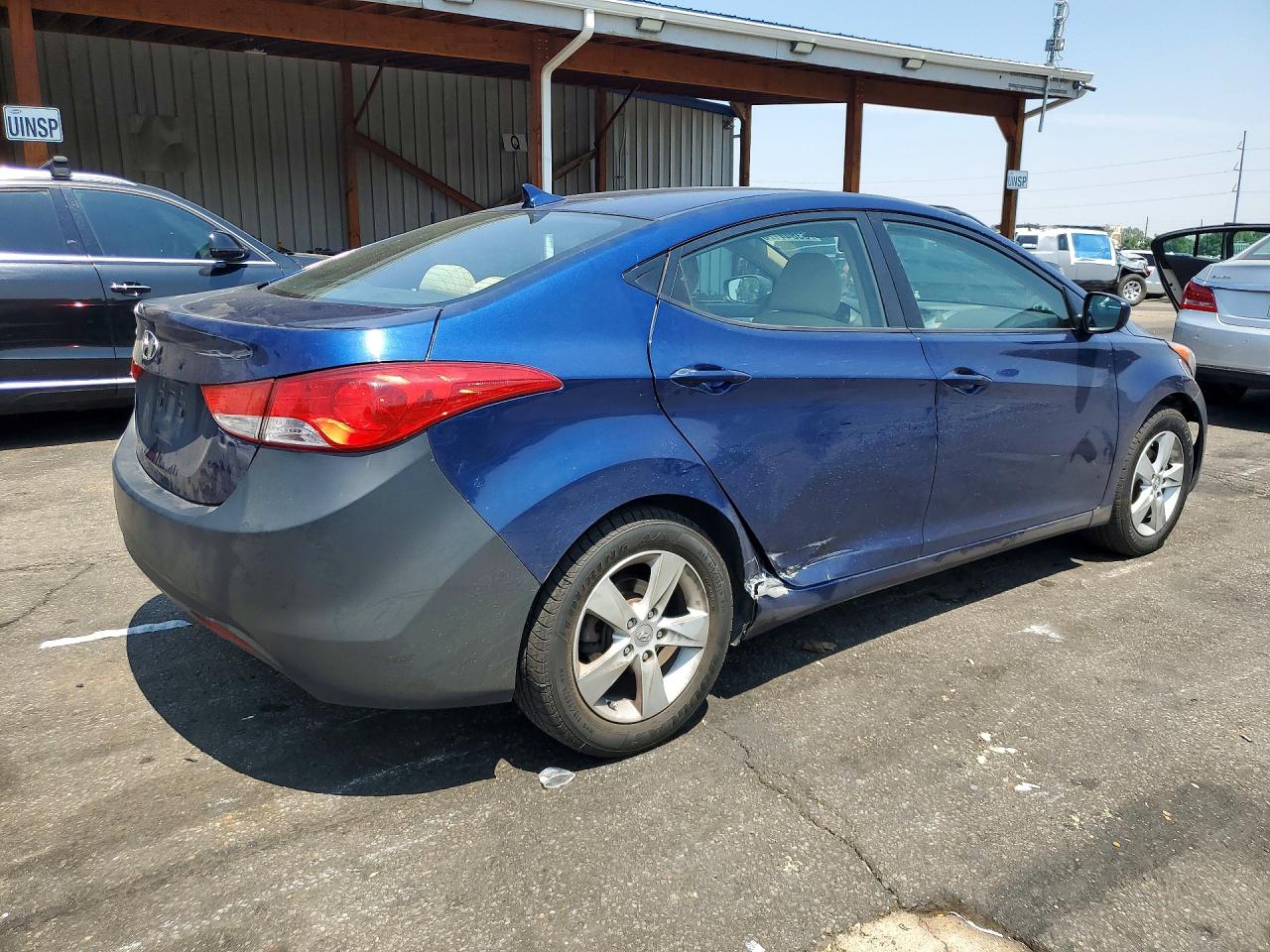 2013 Hyundai Elantra Gls Blue vin: KMHDH4AE2DU559104