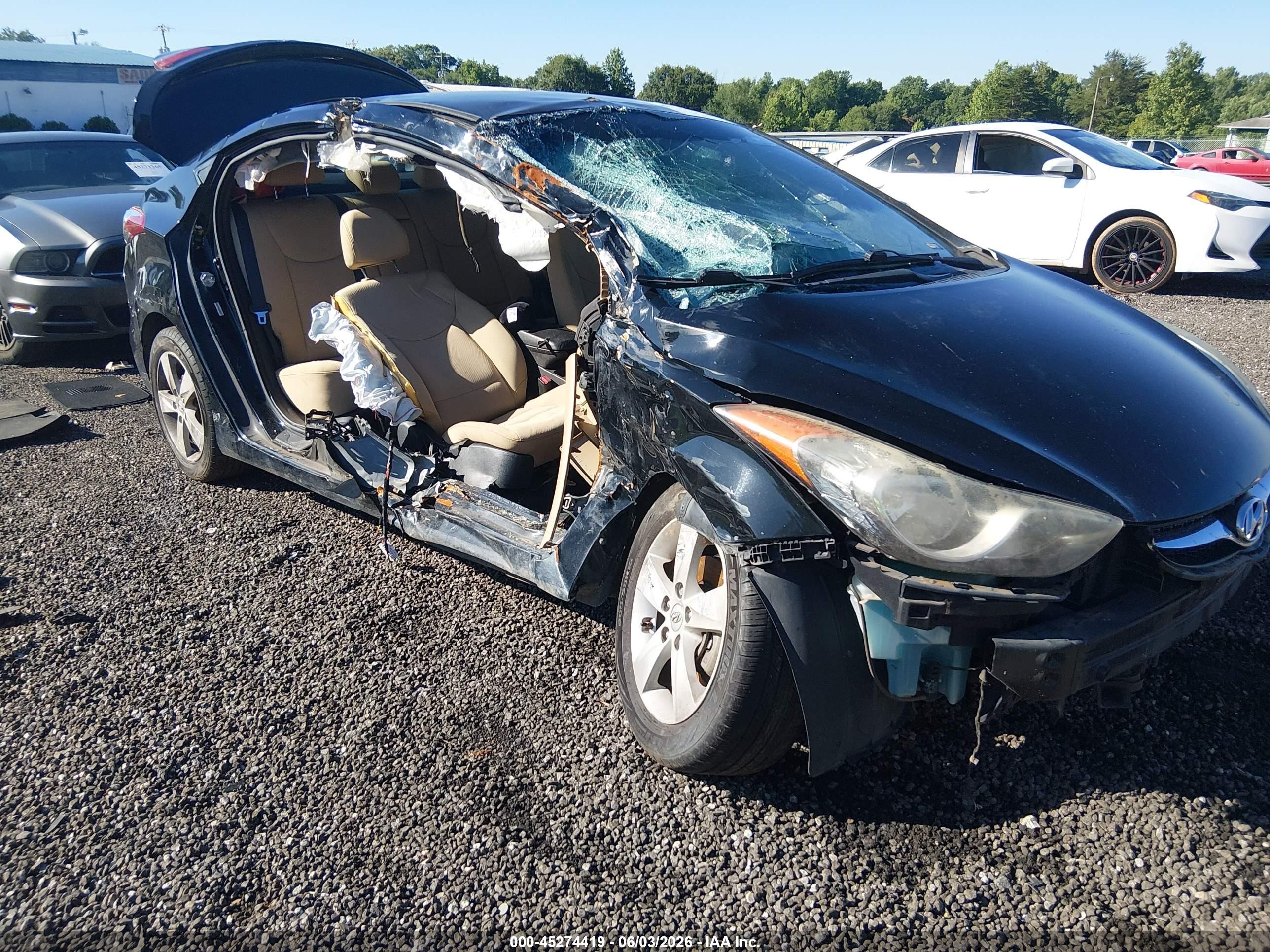 2013 Hyundai Elantra Gls Black vin: KMHDH4AE2DU571365