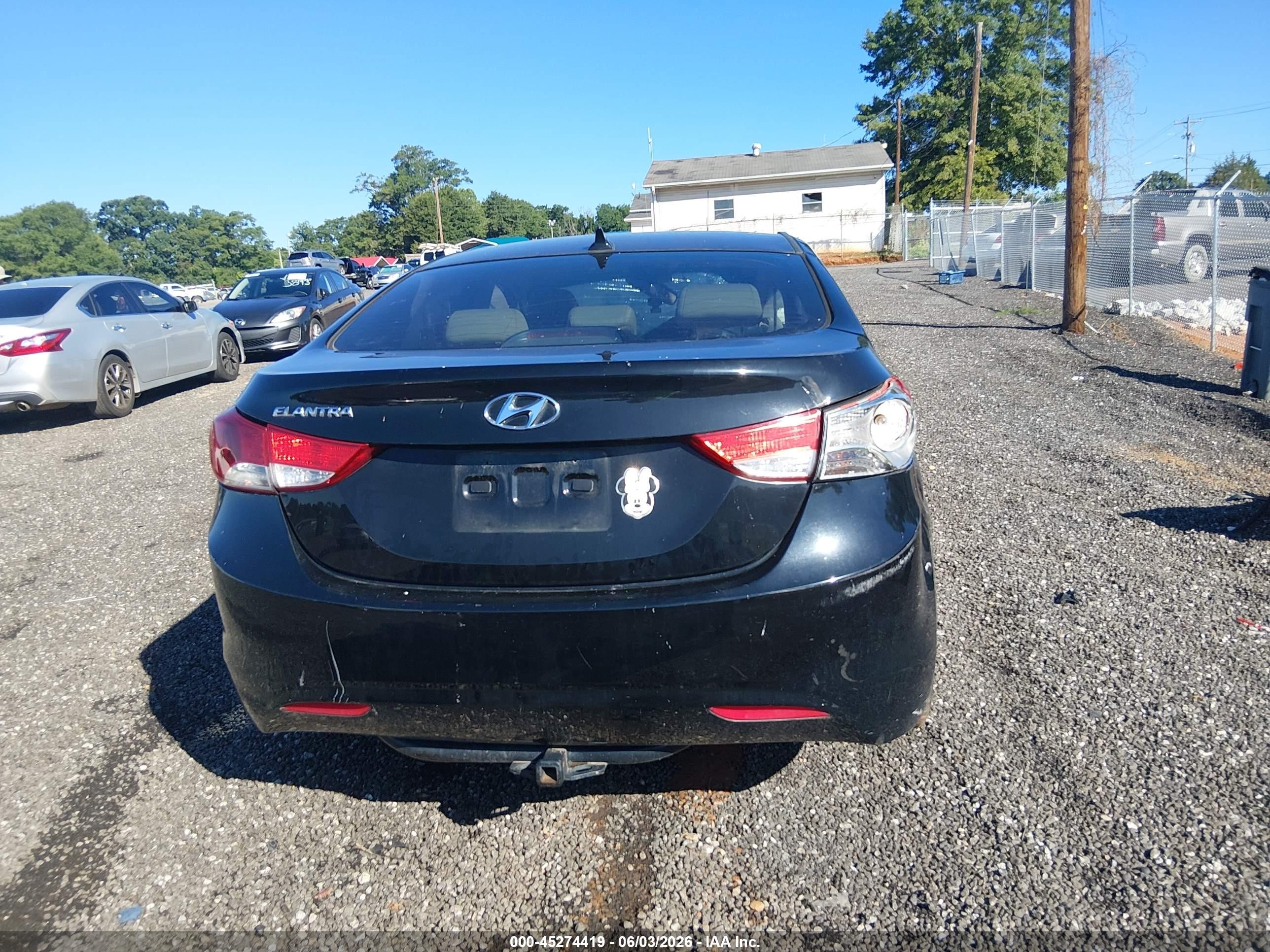 2013 Hyundai Elantra Gls Black vin: KMHDH4AE2DU571365