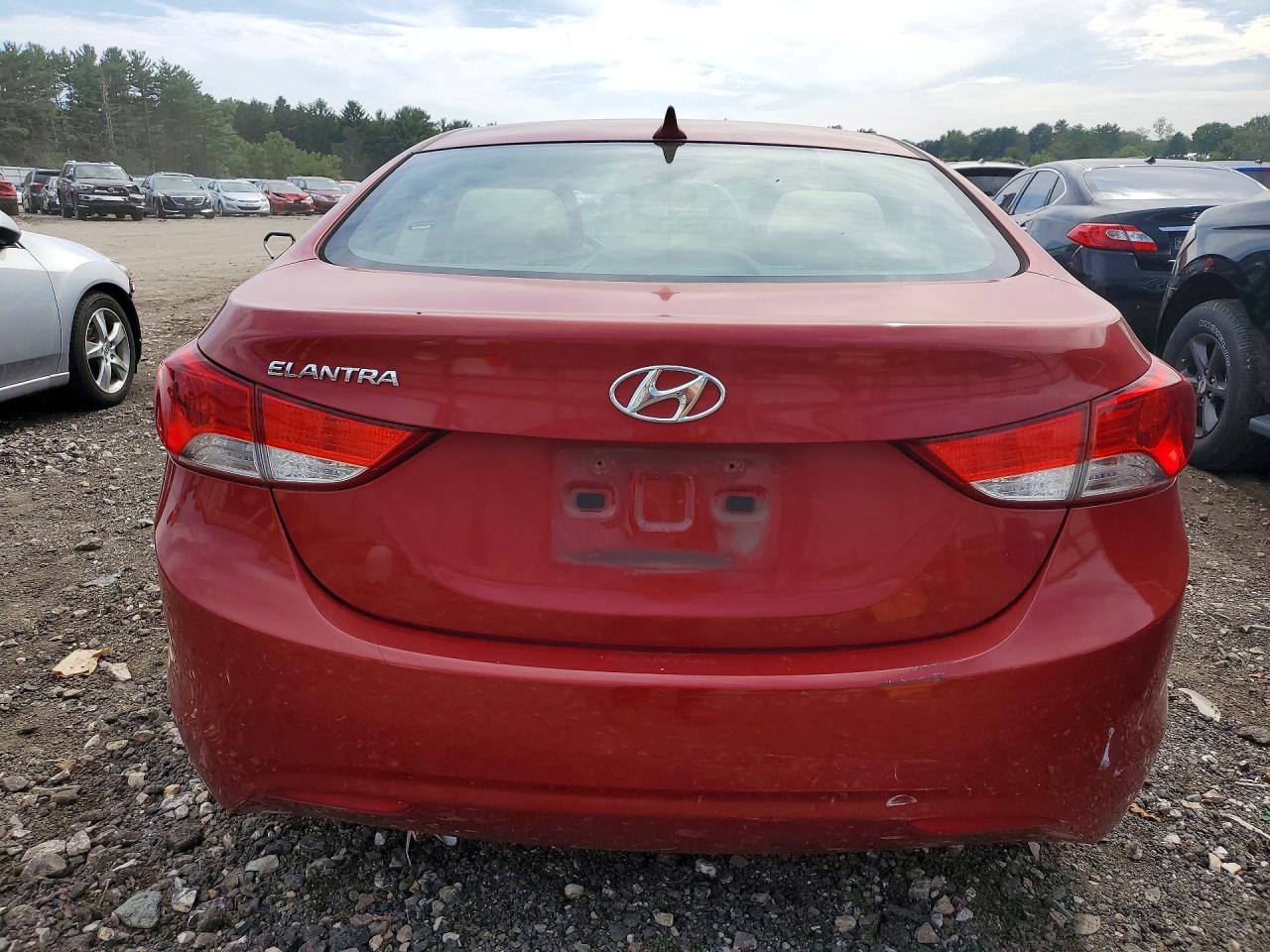 2013 Hyundai Elantra Gls Red vin: KMHDH4AE2DU600749