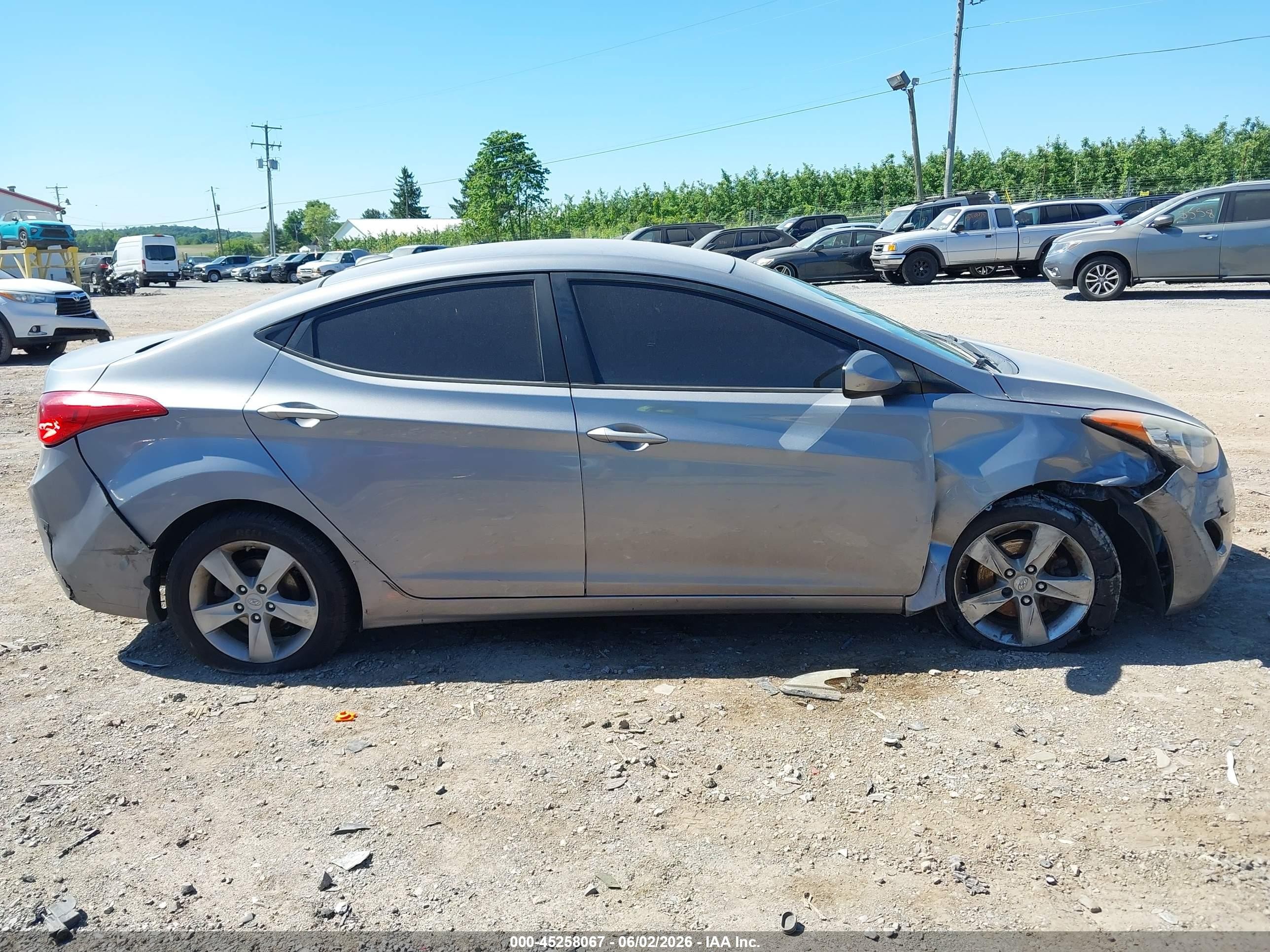 2013 Hyundai Elantra Gls Серый vin: KMHDH4AE2DU659459