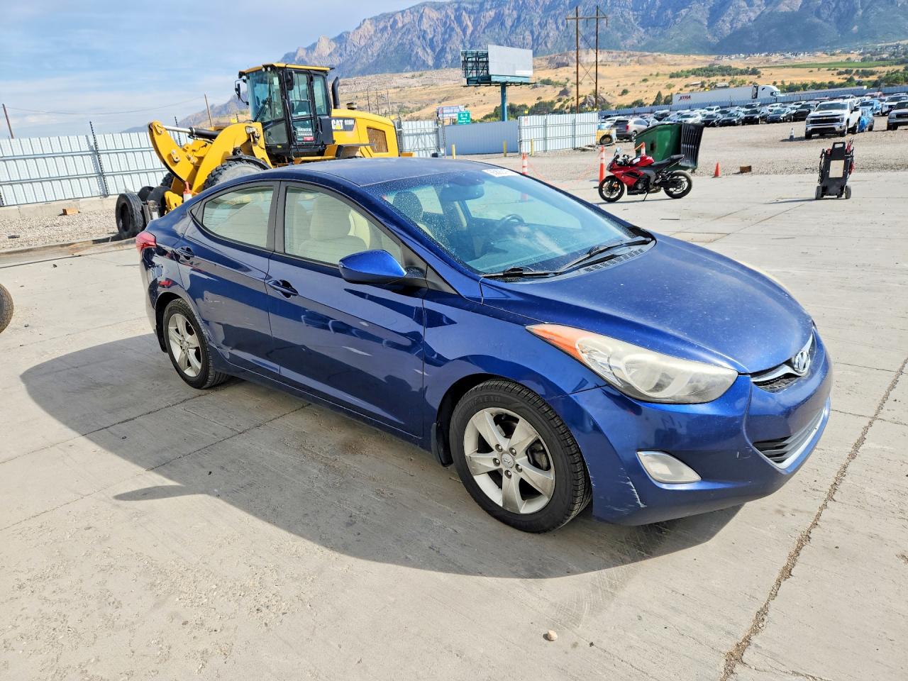 2013 Hyundai Elantra Gls Blue vin: KMHDH4AE2DU684393