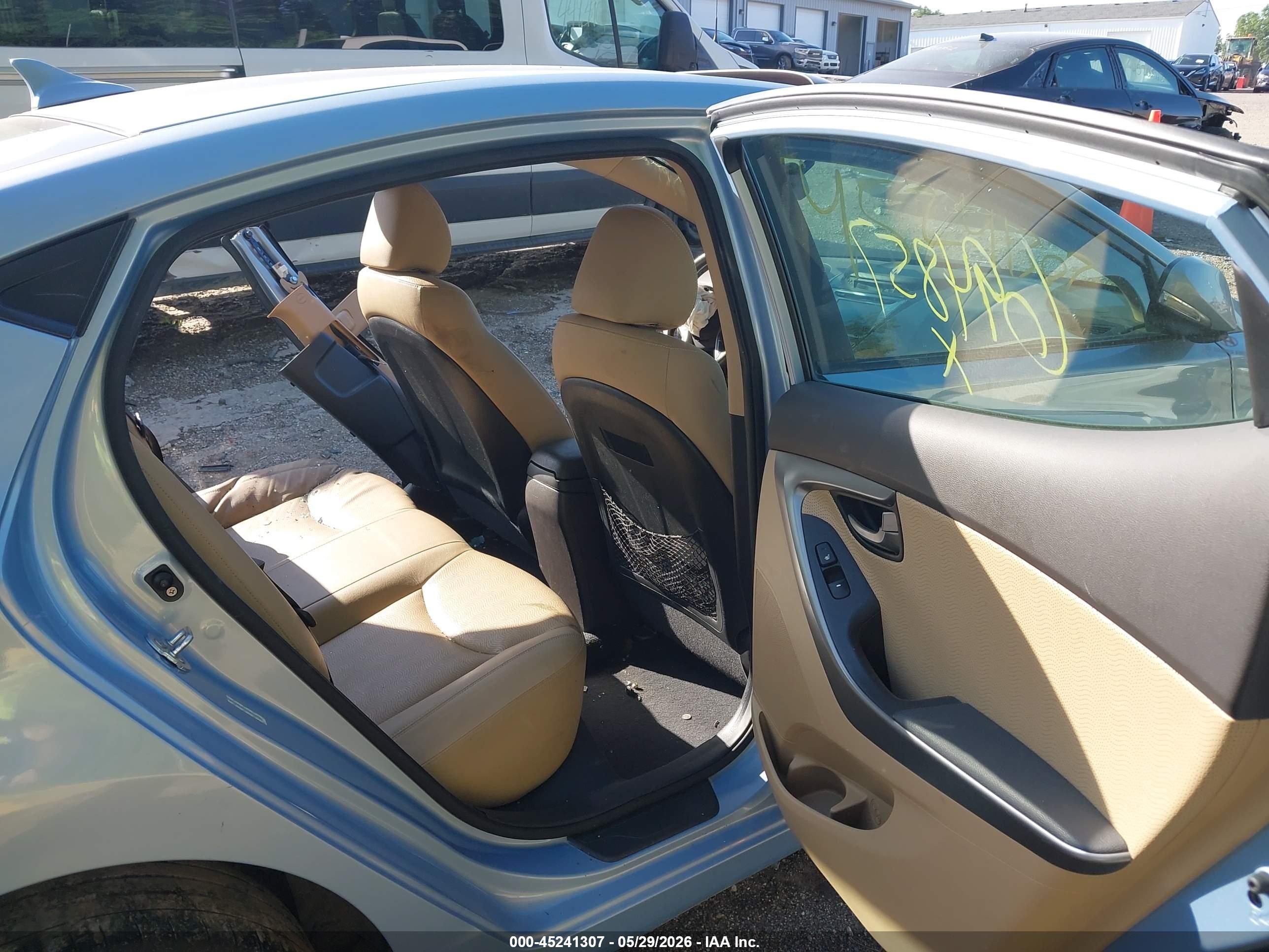 2013 Hyundai Elantra Limited Blue vin: KMHDH4AE2DU694857