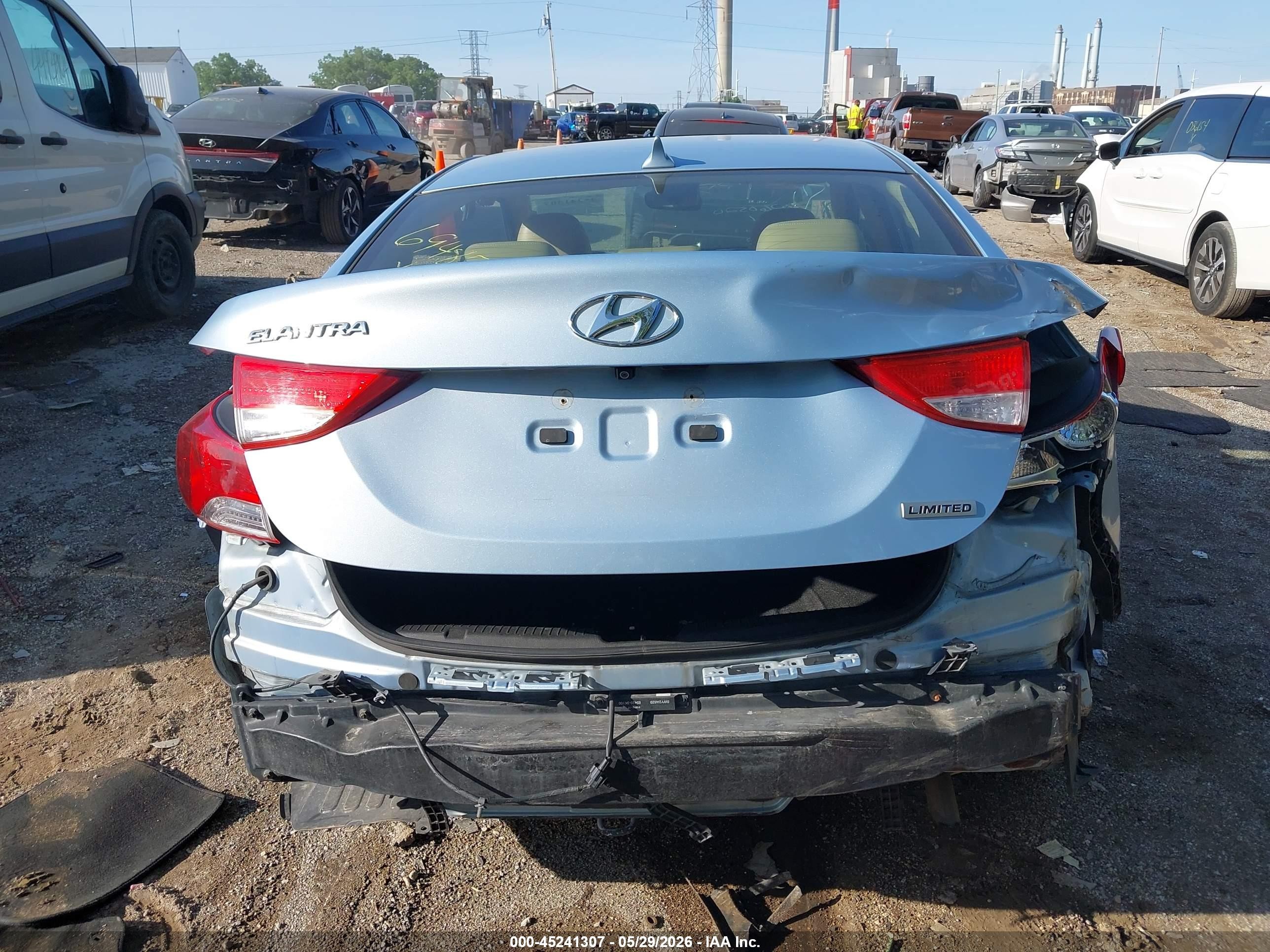 2013 Hyundai Elantra Limited Blue vin: KMHDH4AE2DU694857