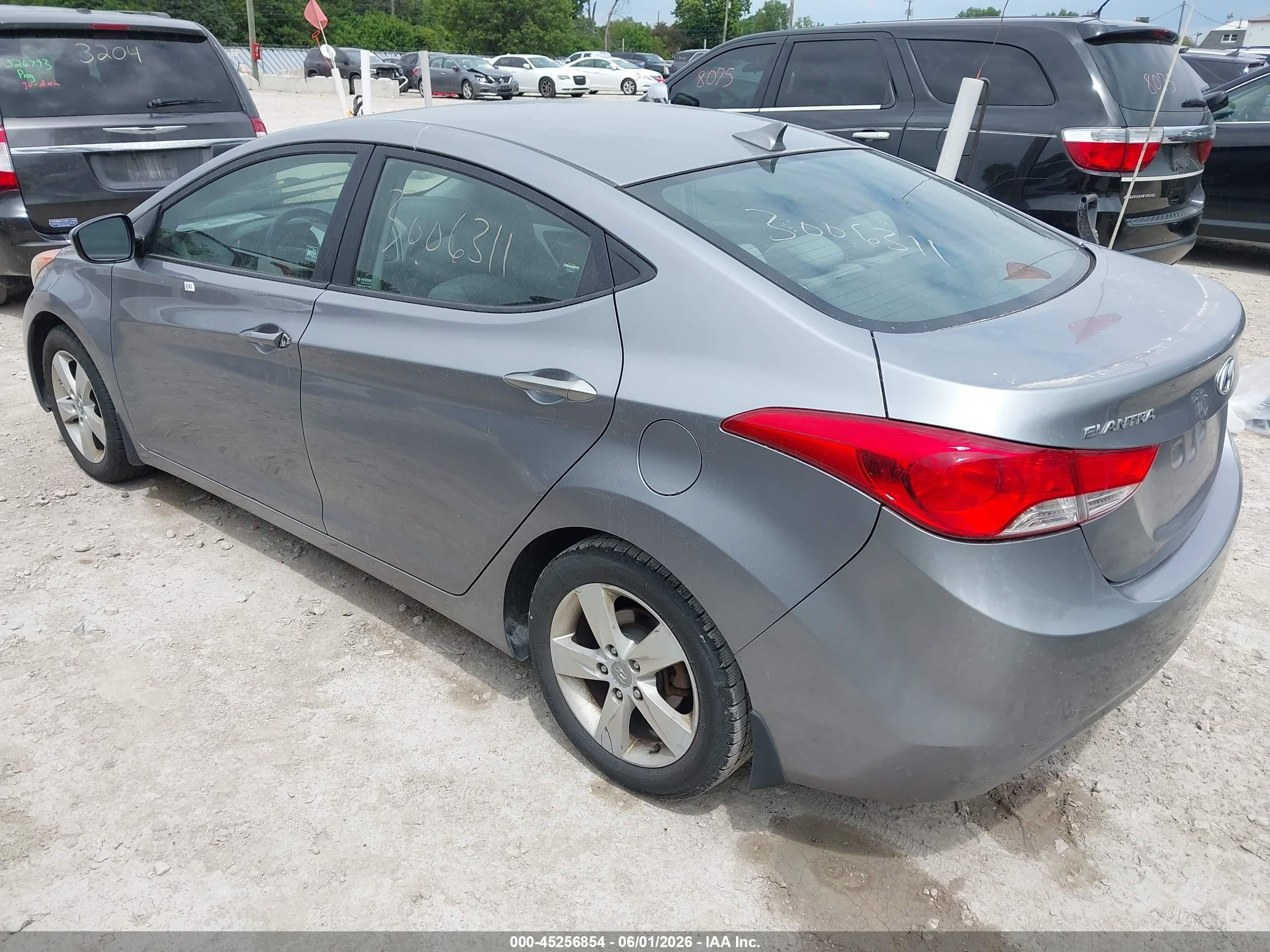 2013 Hyundai Elantra Gls Gray vin: KMHDH4AE2DU714430