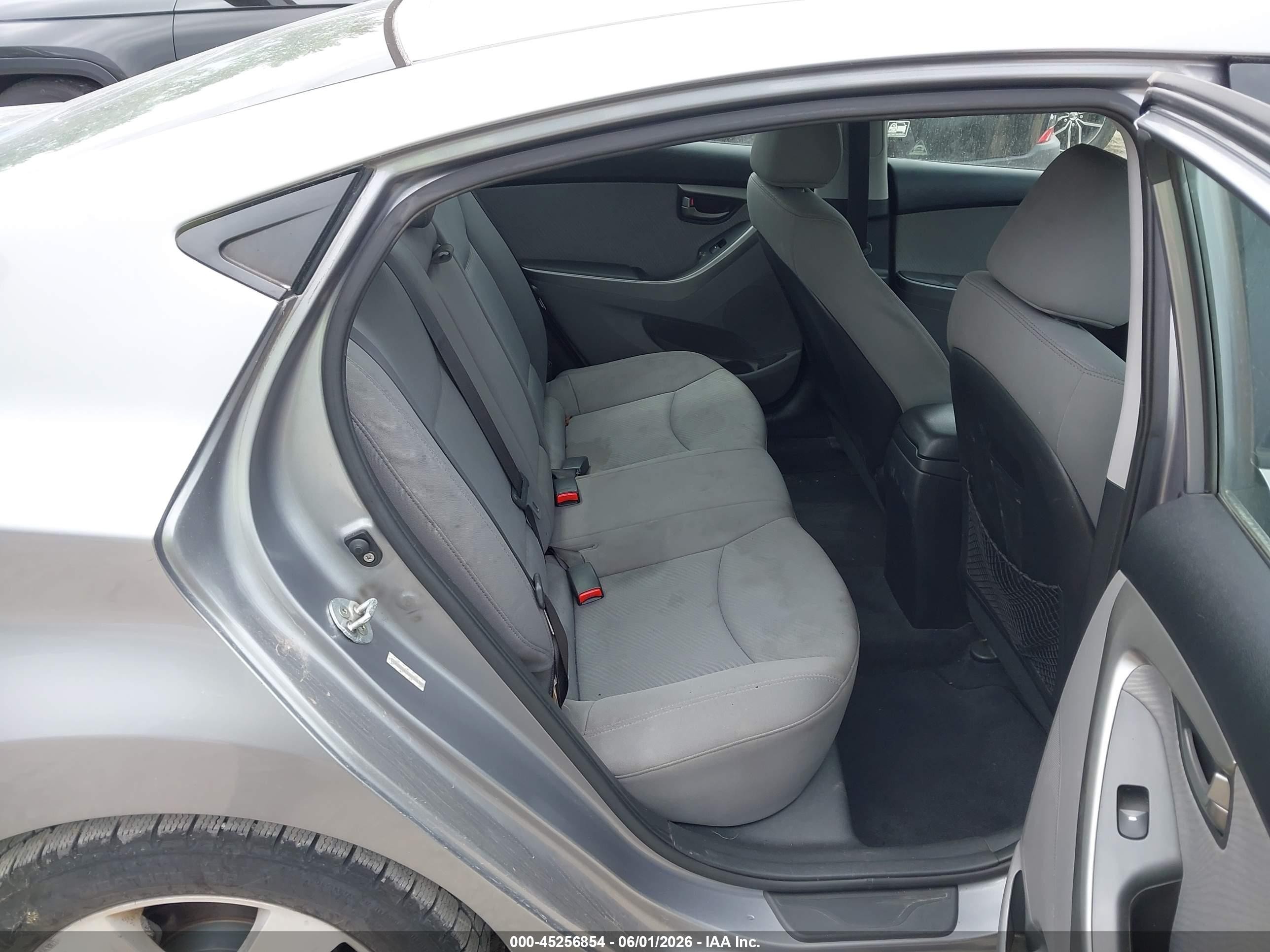 2013 Hyundai Elantra Gls Gray vin: KMHDH4AE2DU714430