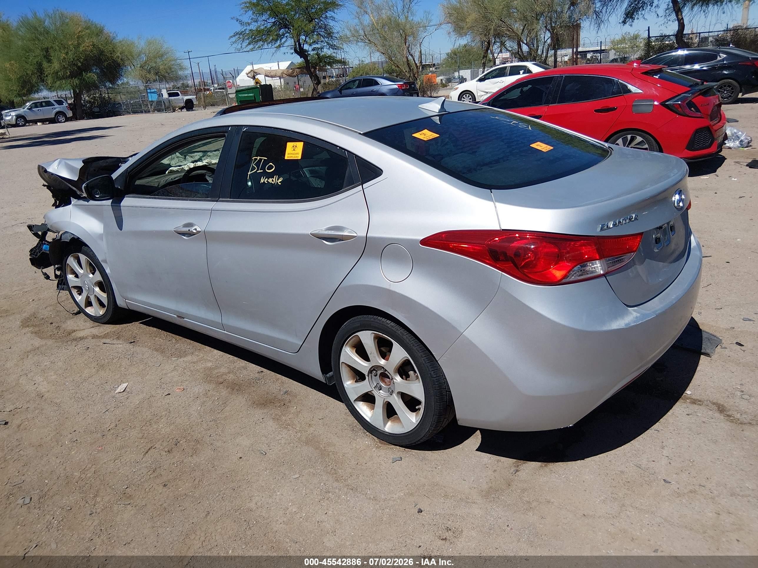 2013 Hyundai Elantra Limited Silver vin: KMHDH4AE2DU746696