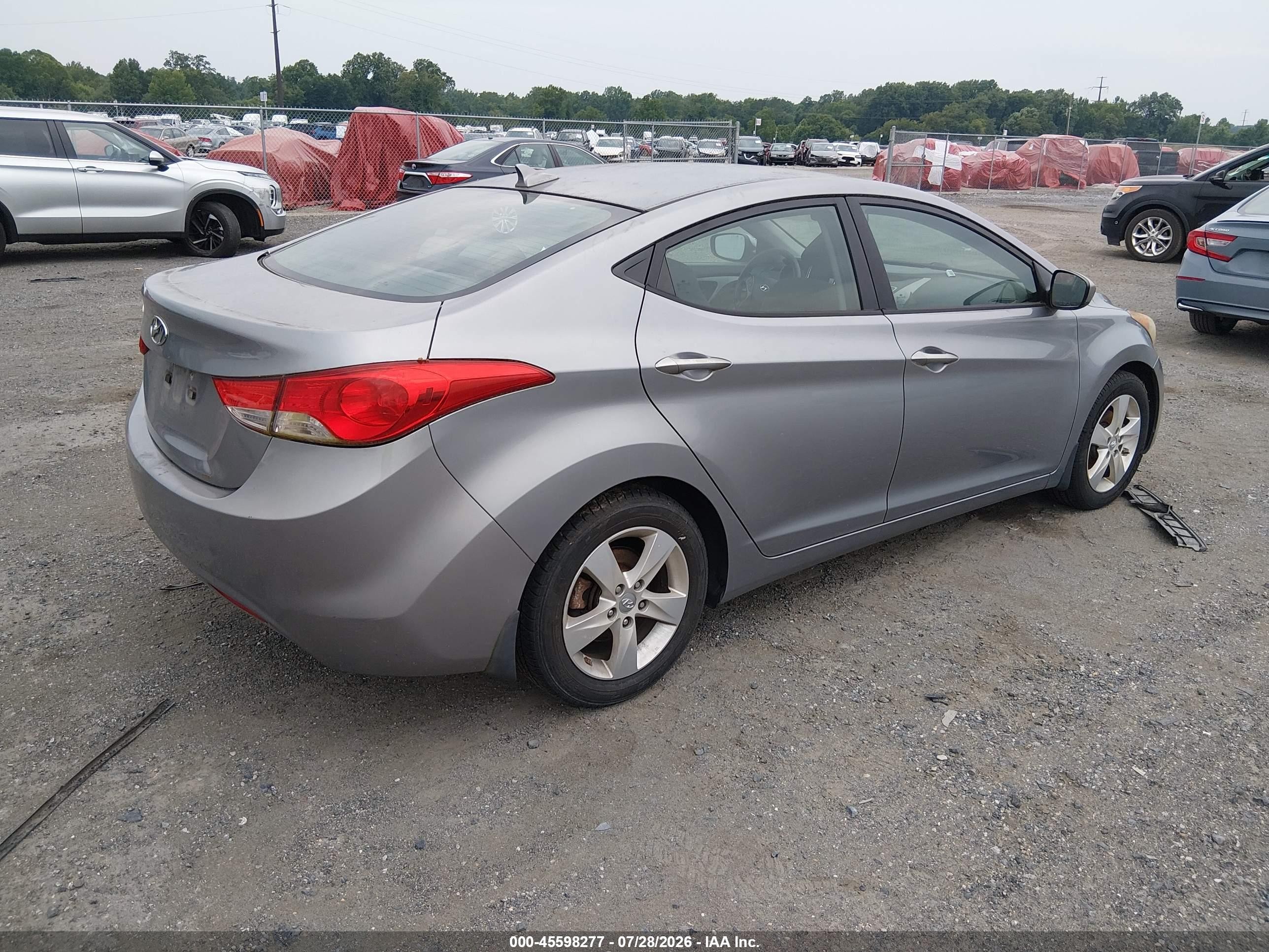 2013 Hyundai Elantra Gls Silver vin: KMHDH4AE2DU750408