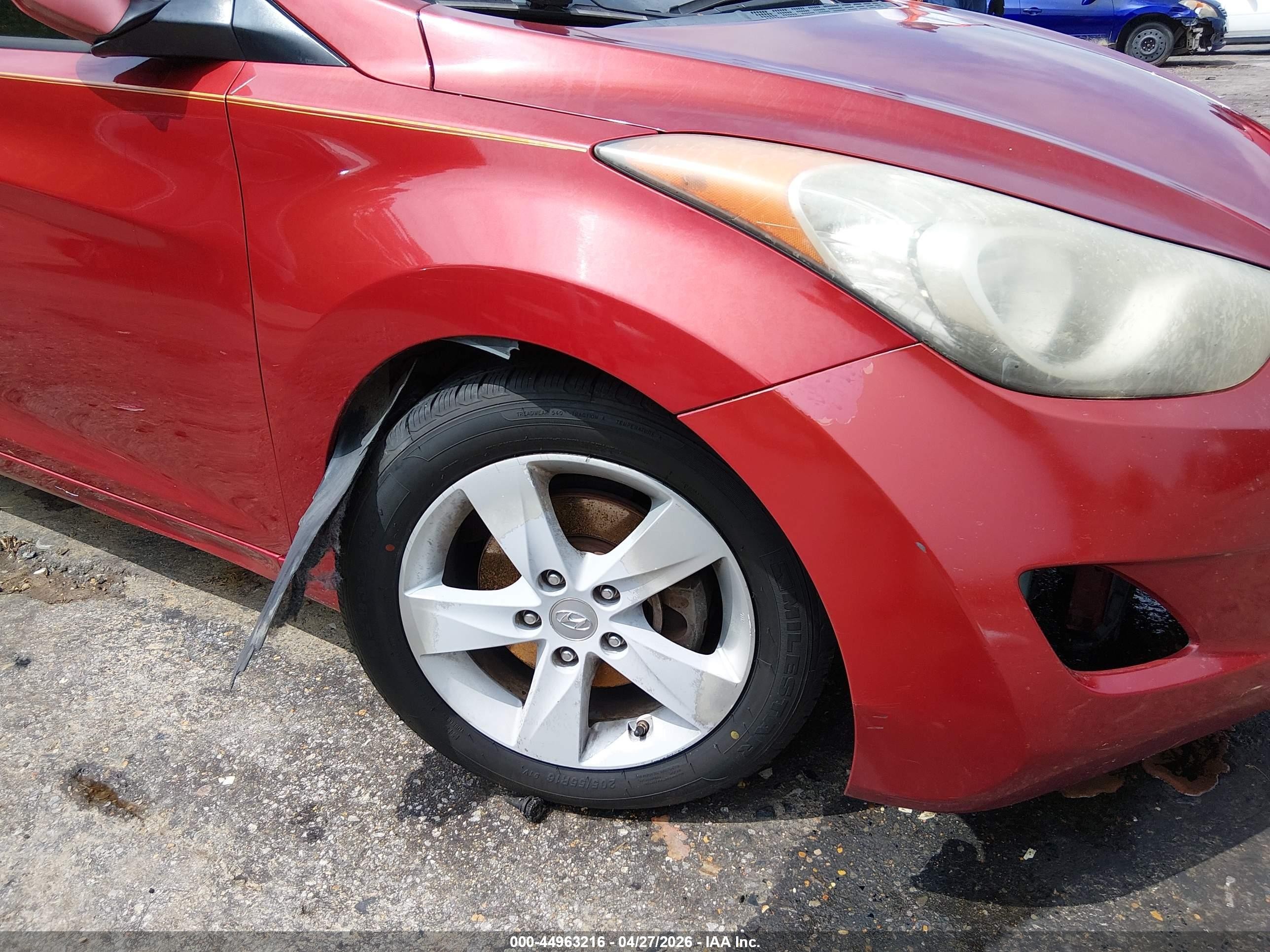 2013 Hyundai Elantra Gls Красный vin: KMHDH4AE2DU750523