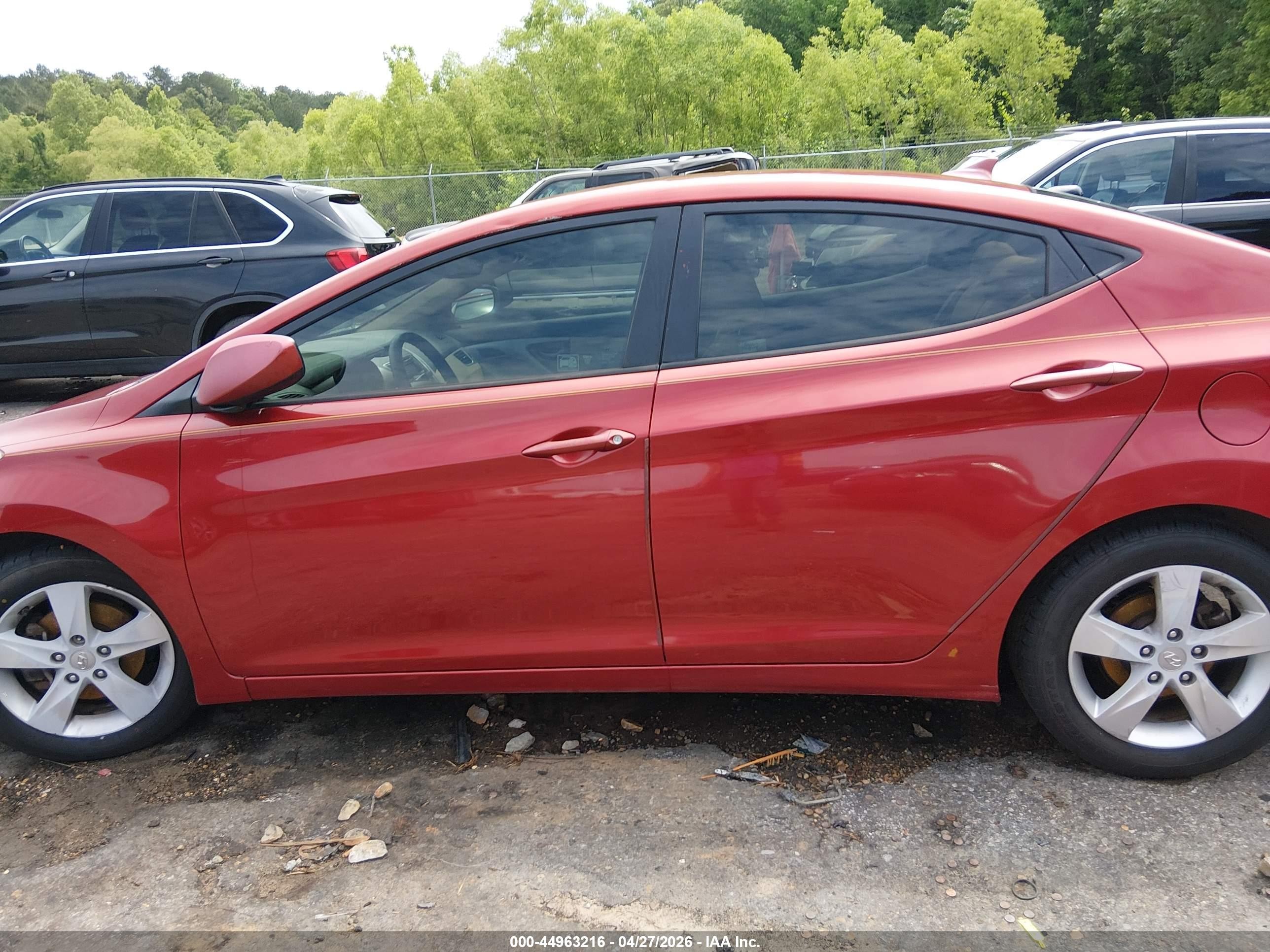 2013 Hyundai Elantra Gls Красный vin: KMHDH4AE2DU750523