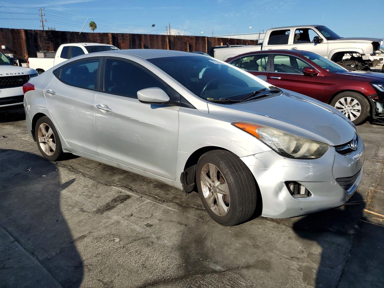 2013 Hyundai Elantra Gls Серебряный vin: KMHDH4AE2DU750876