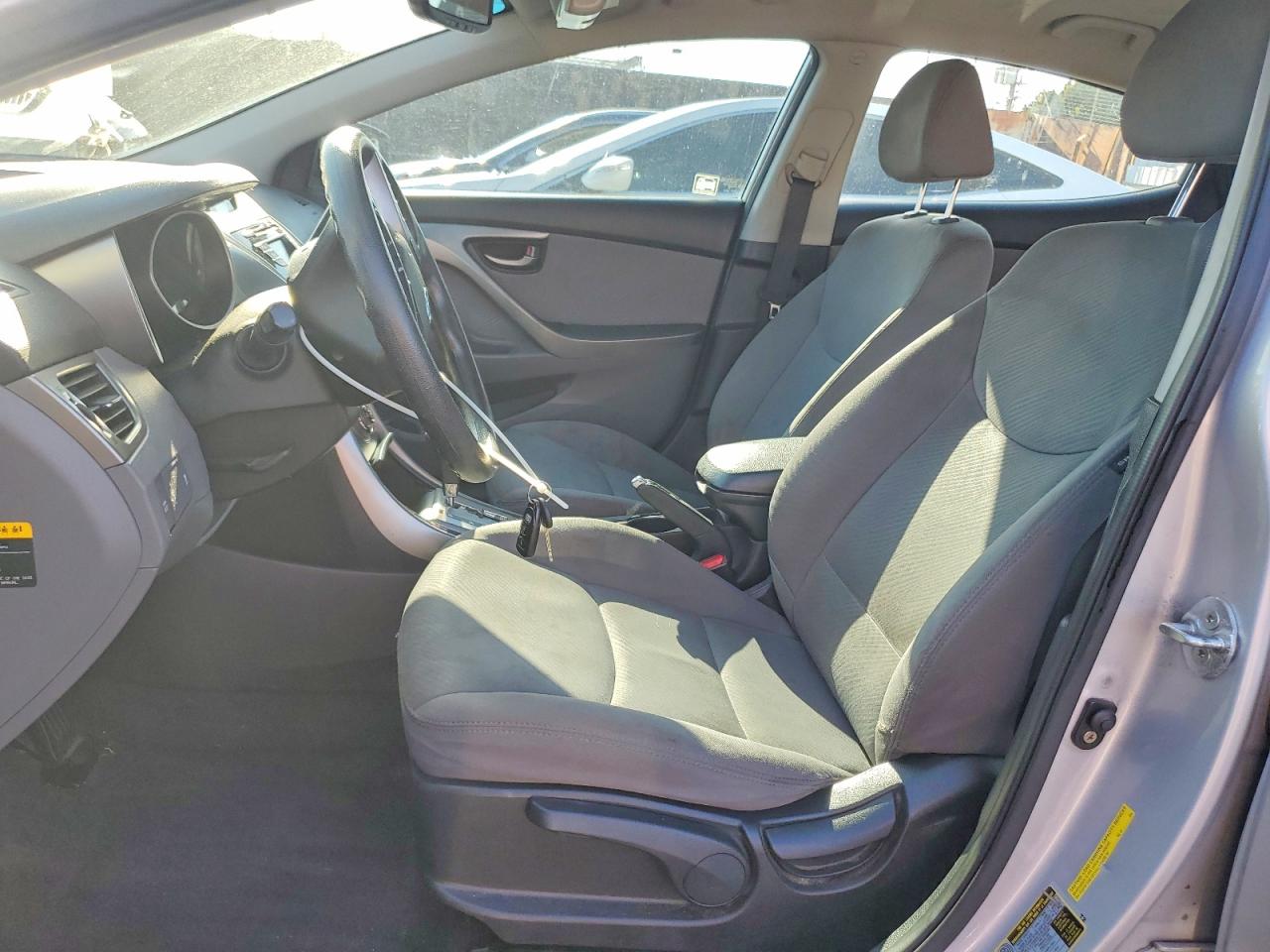 2013 Hyundai Elantra Gls Серебряный vin: KMHDH4AE2DU750876
