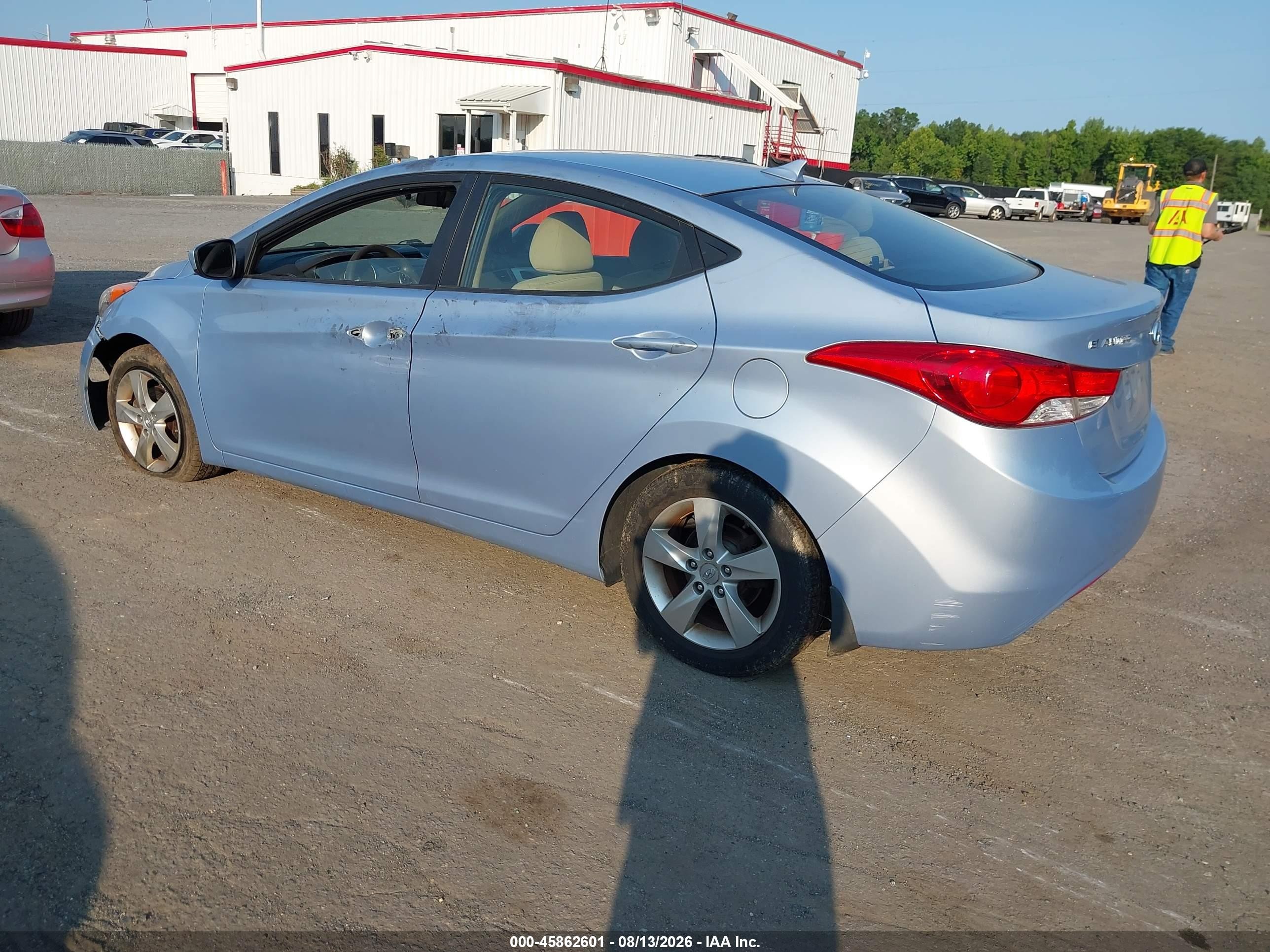 2013 Hyundai Elantra Gls Light Blue vin: KMHDH4AE2DU753129