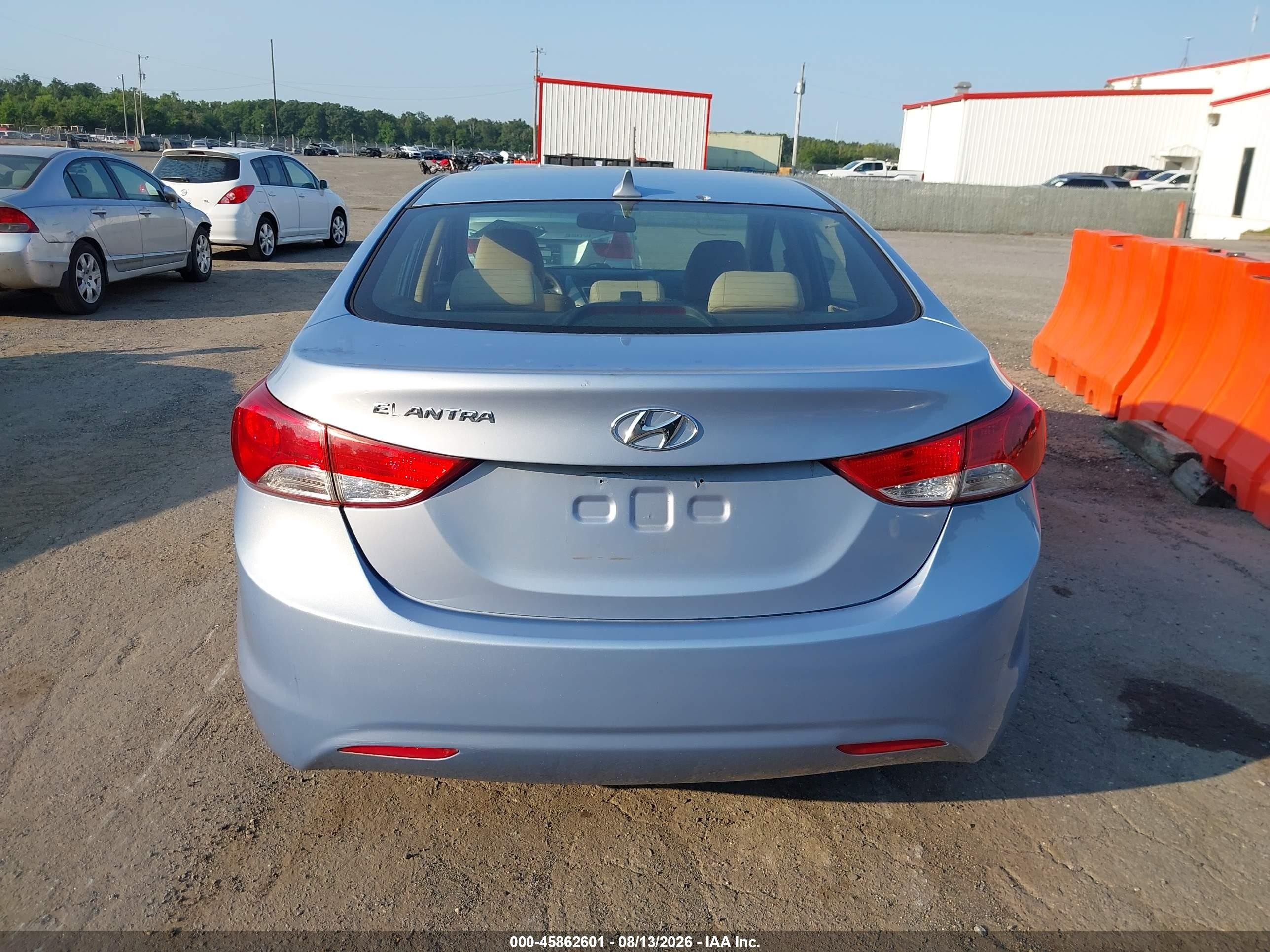 2013 Hyundai Elantra Gls Light Blue vin: KMHDH4AE2DU753129