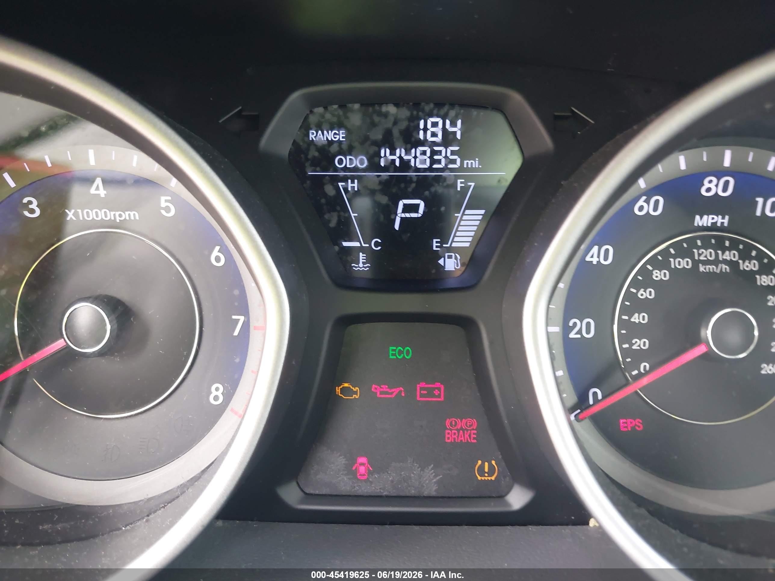 2013 Hyundai Elantra Limited Silver vin: KMHDH4AE2DU787393