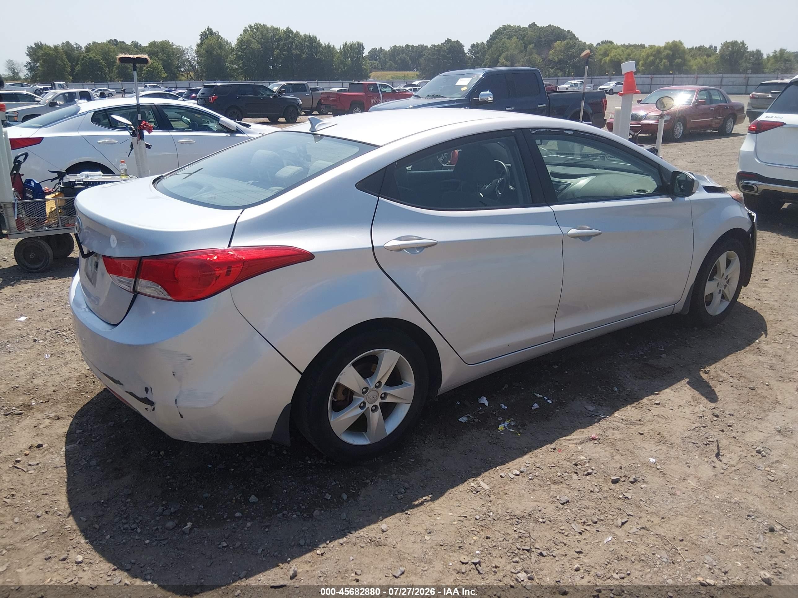 2013 Hyundai Elantra Gls Silver vin: KMHDH4AE2DU791427