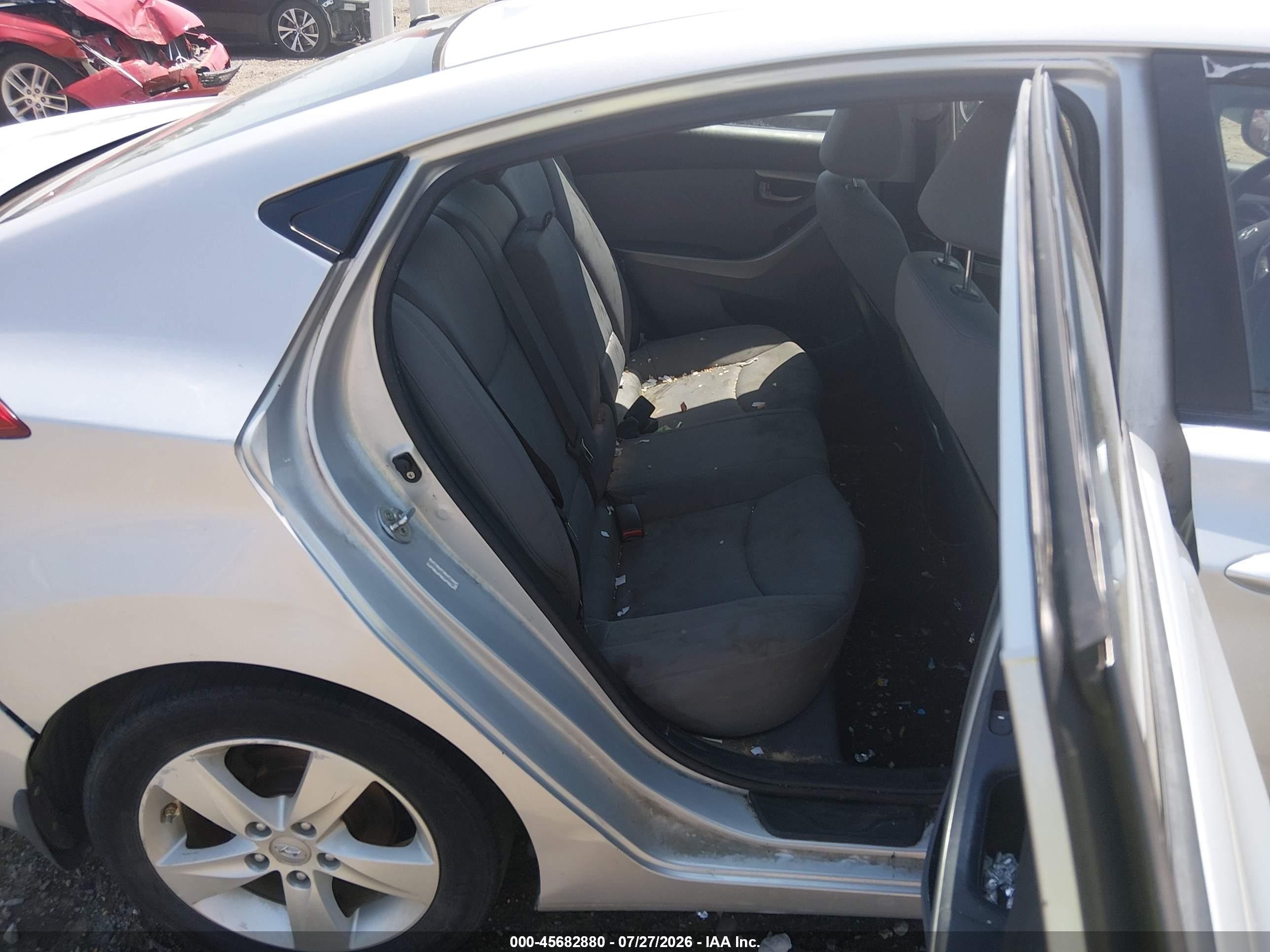 2013 Hyundai Elantra Gls Silver vin: KMHDH4AE2DU791427